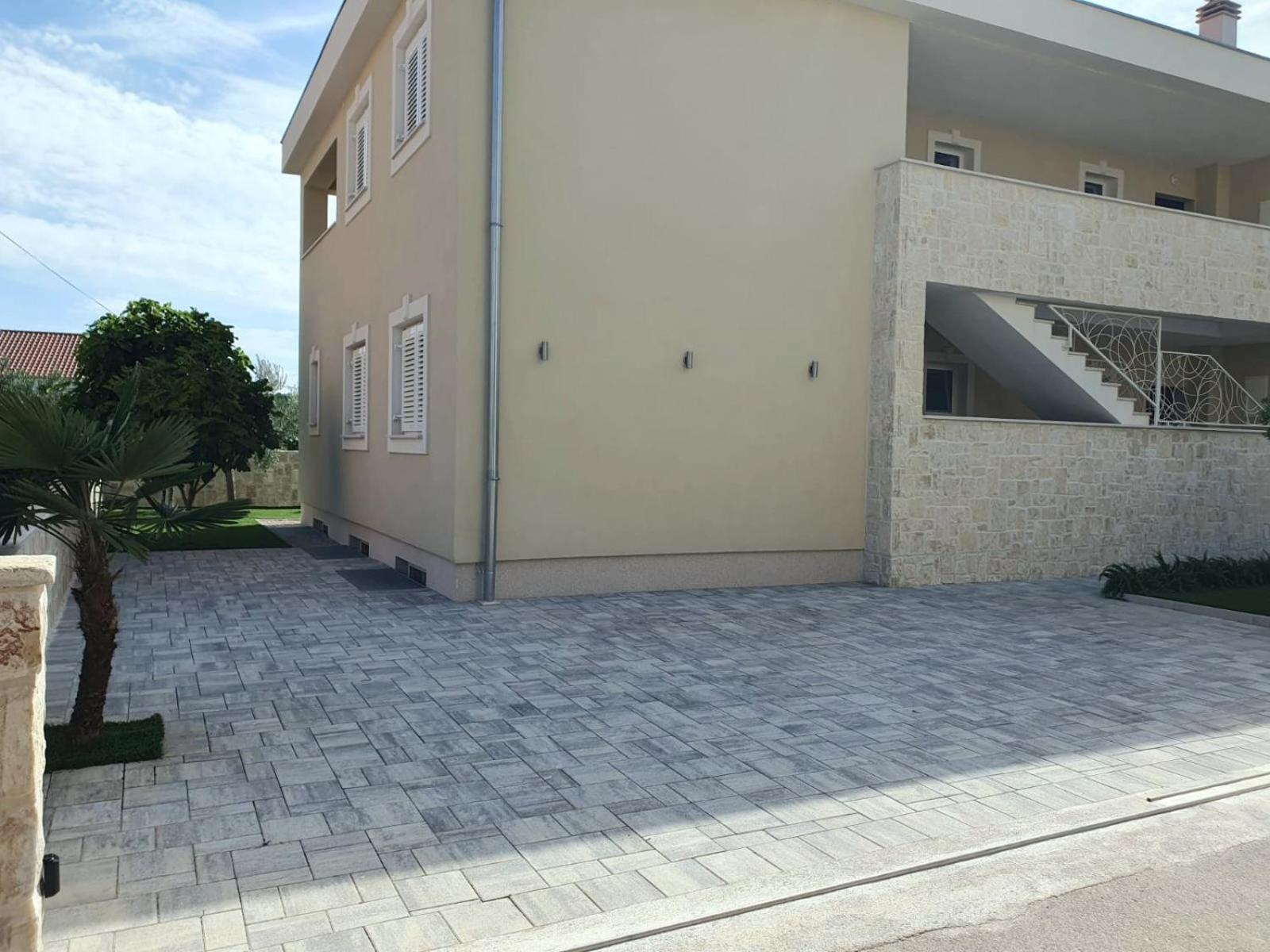 Seashells Apartments Tribunj view 3