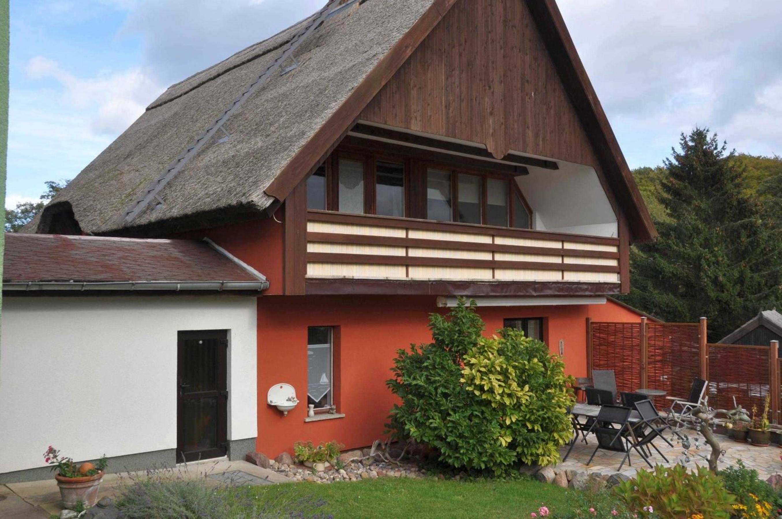 Ferienhaus mit Reetdach Gerdi