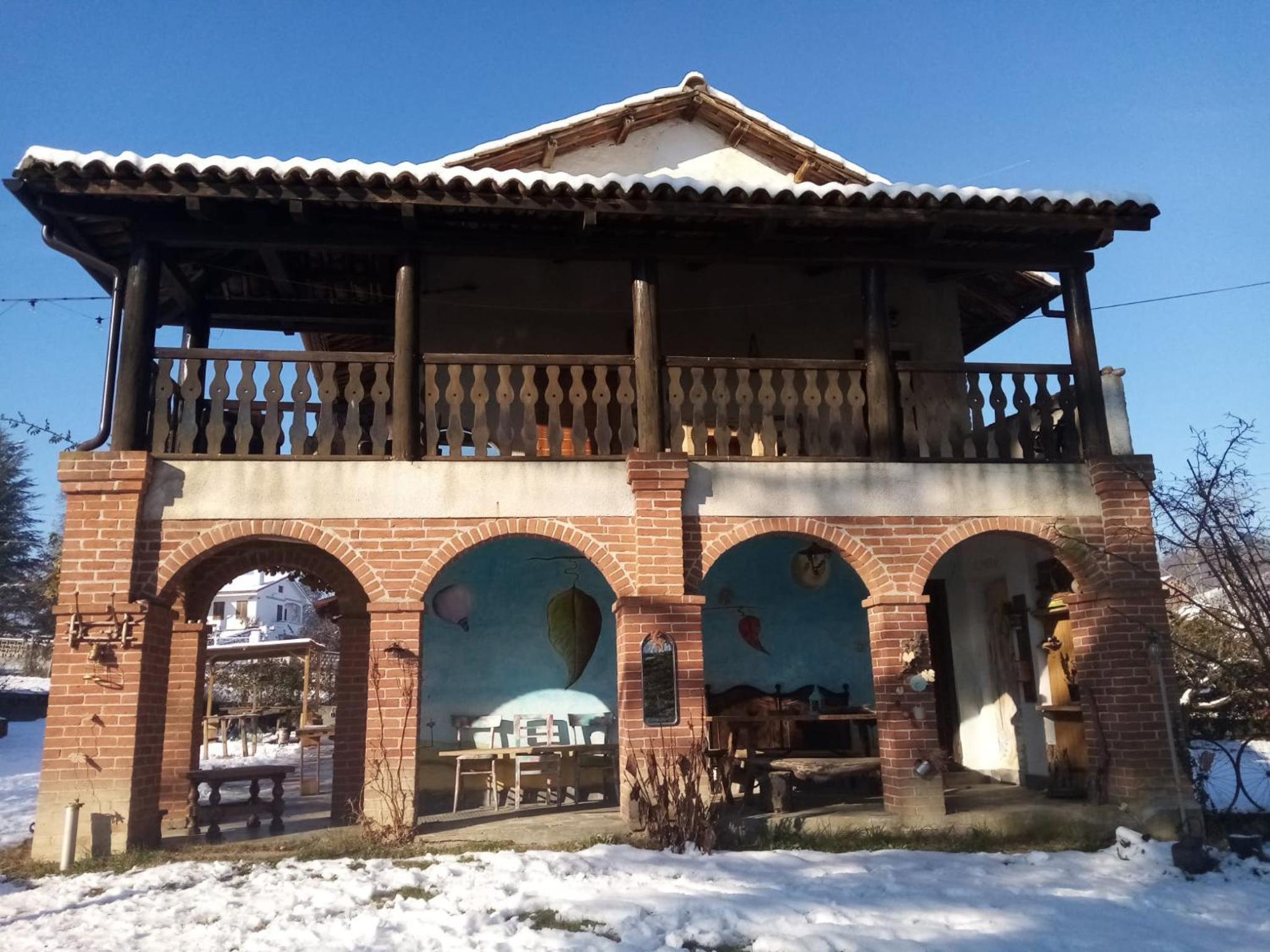 Casa delle foglie sussurranti