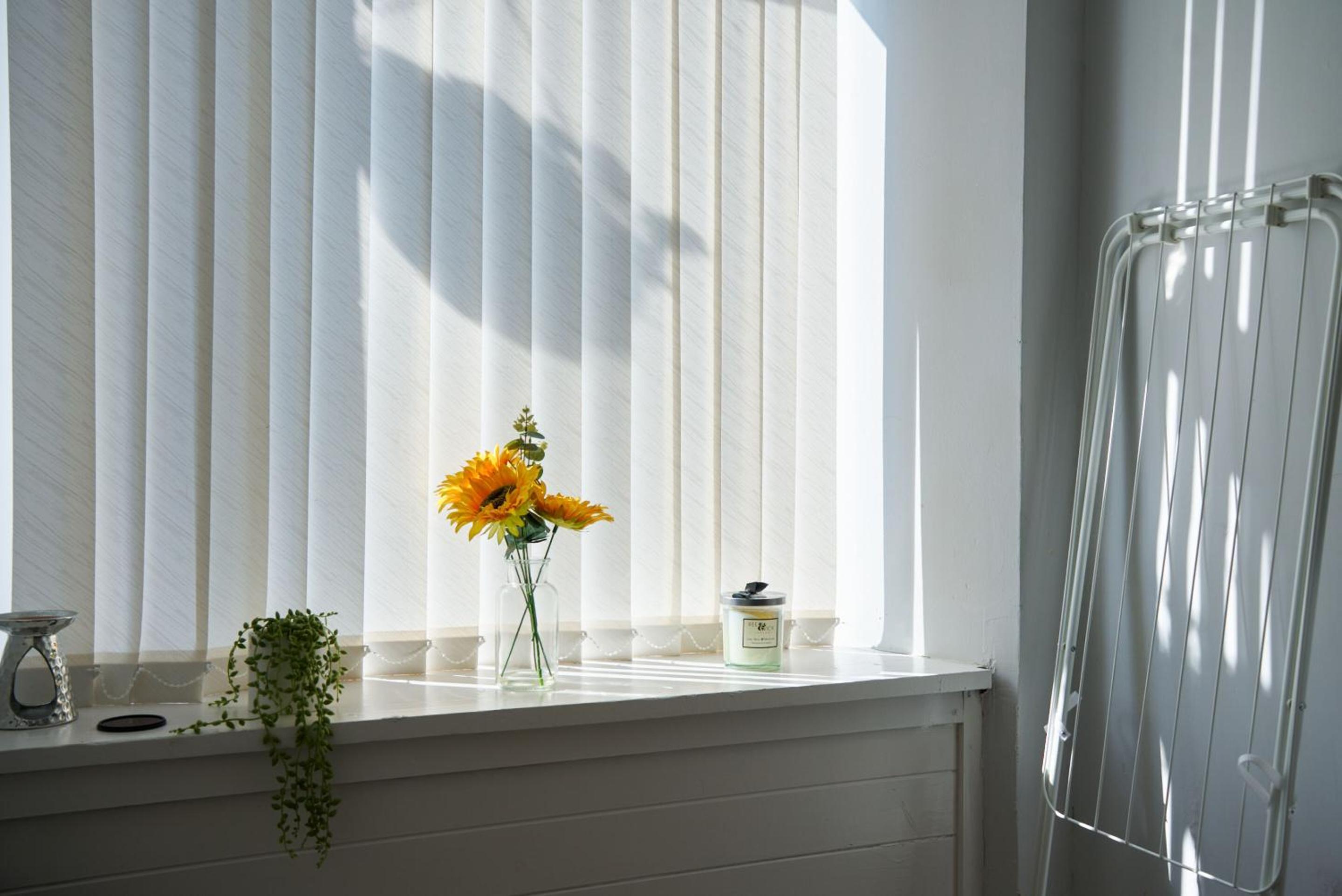 1 BDR House By Caledonia Luxe Stays Short Lets & Serviced Accommodation Lanark