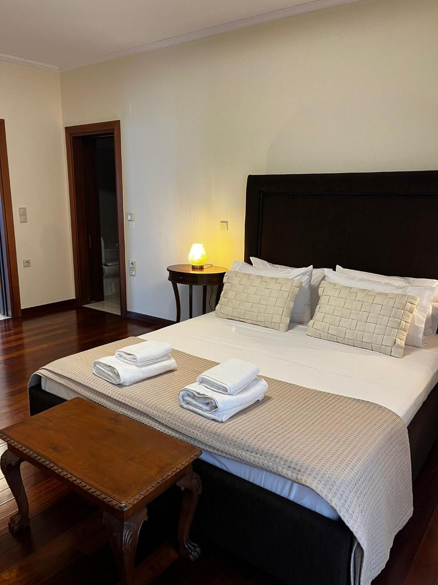 Carmel Villas
