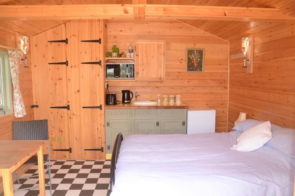 Woolcombe Cabin