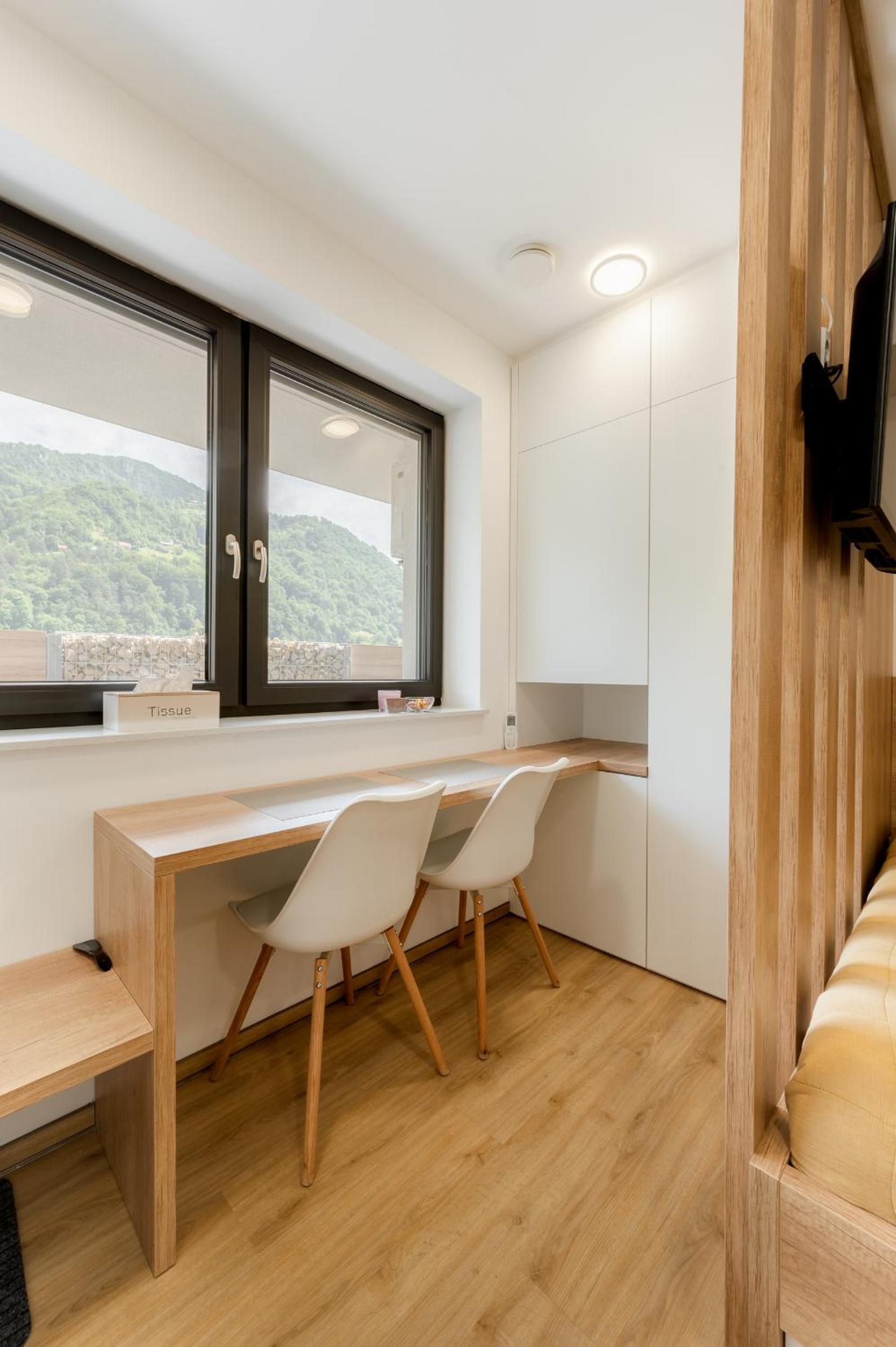 Apartments Gros