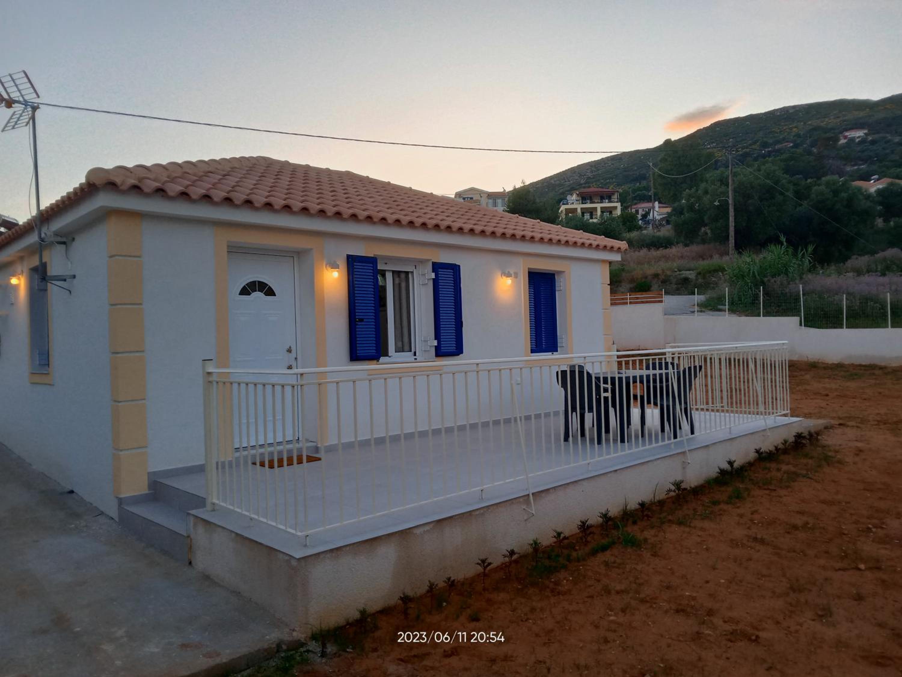 Villa Dervishi