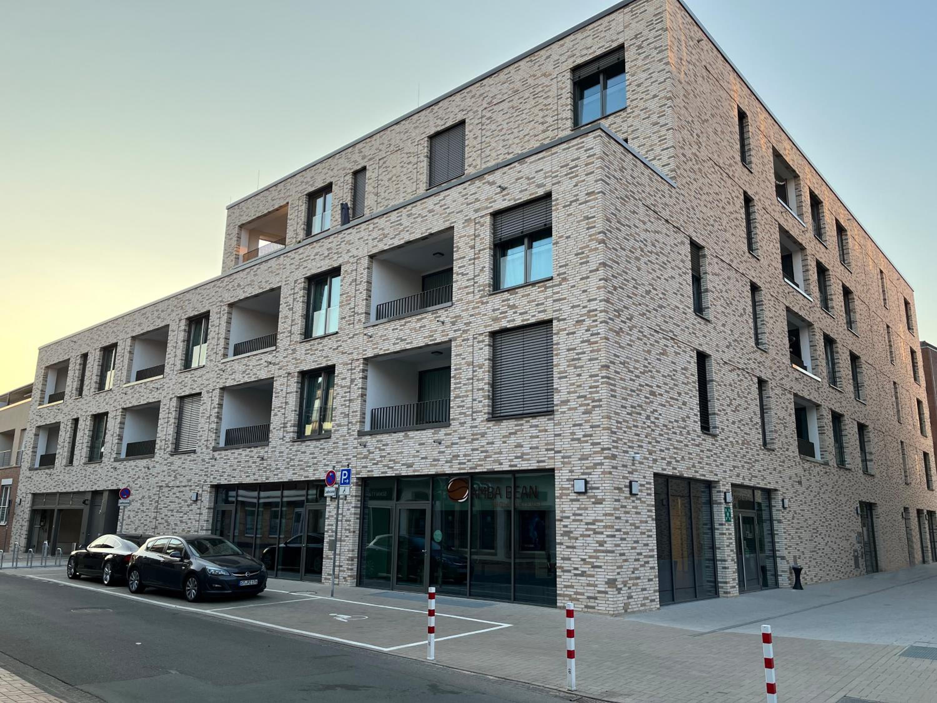 Moderne Apartments im Herzen der Stadt I private Tiefgarage mit Ladesäulen I home2share