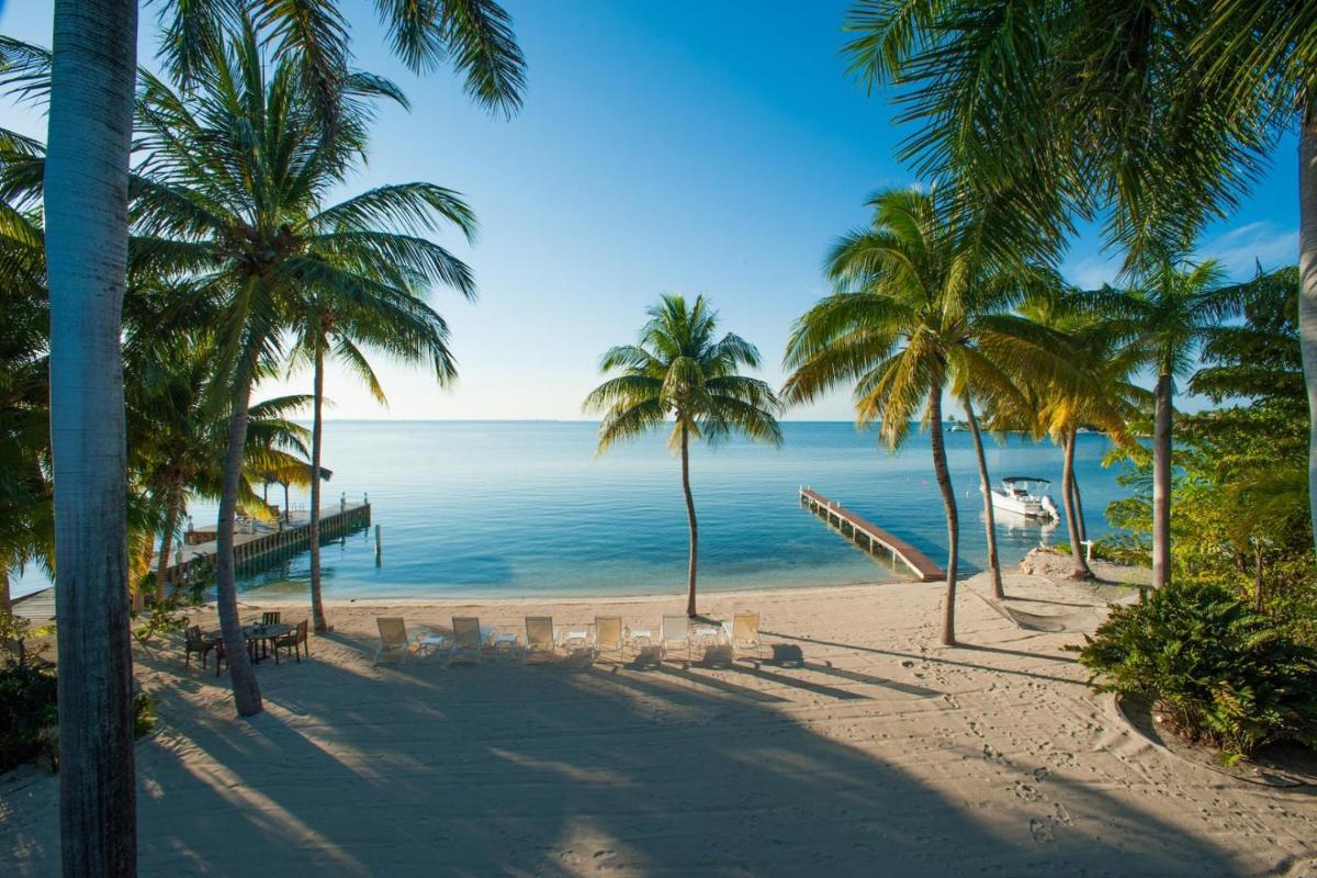 Cos Kai Villa by Grand Cayman Villas & Condos
