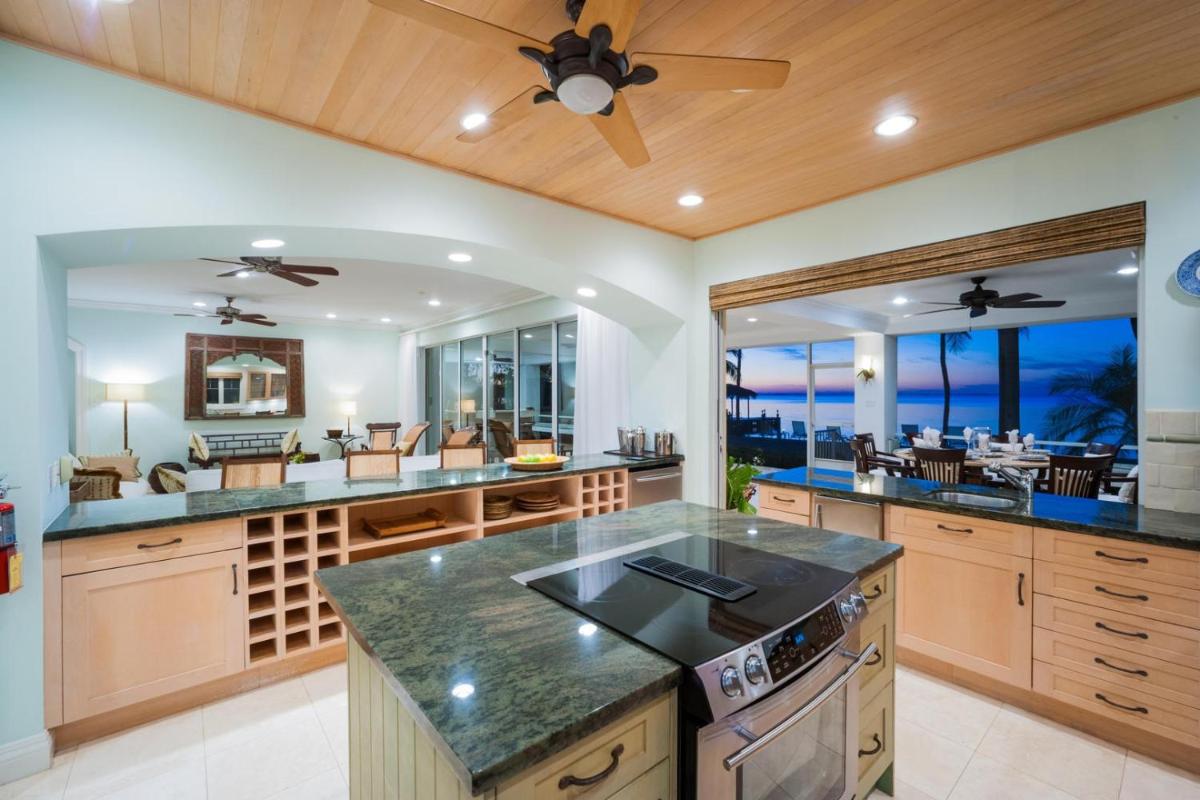 Cos Kai Villa by Grand Cayman Villas & Condos