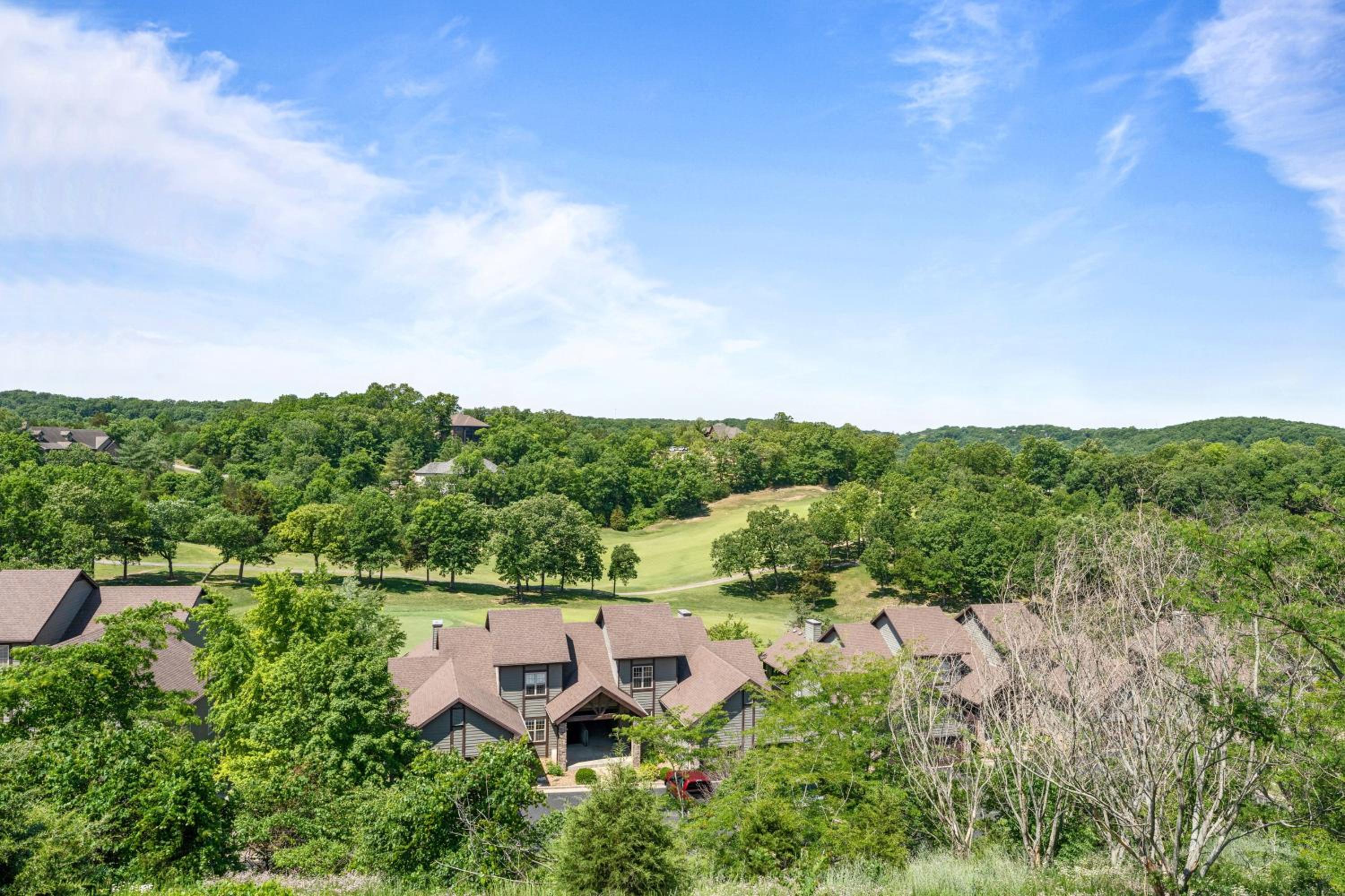 TEE House At Stonebridge condo - Property Image 35