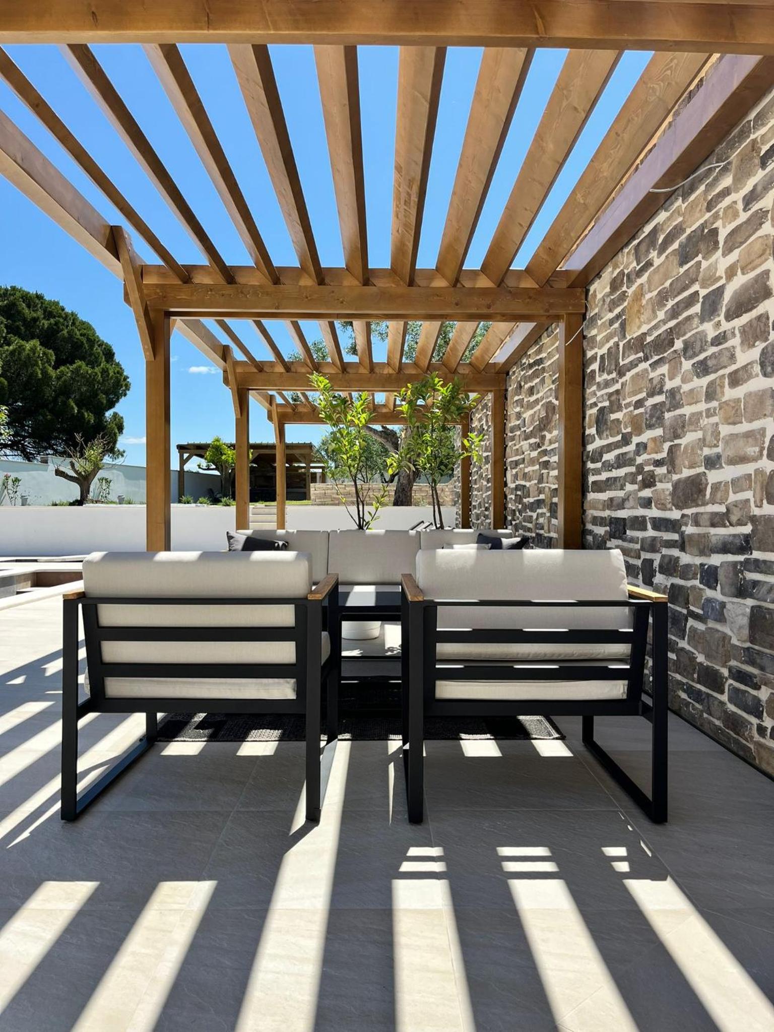 Olivea Luxury Suites