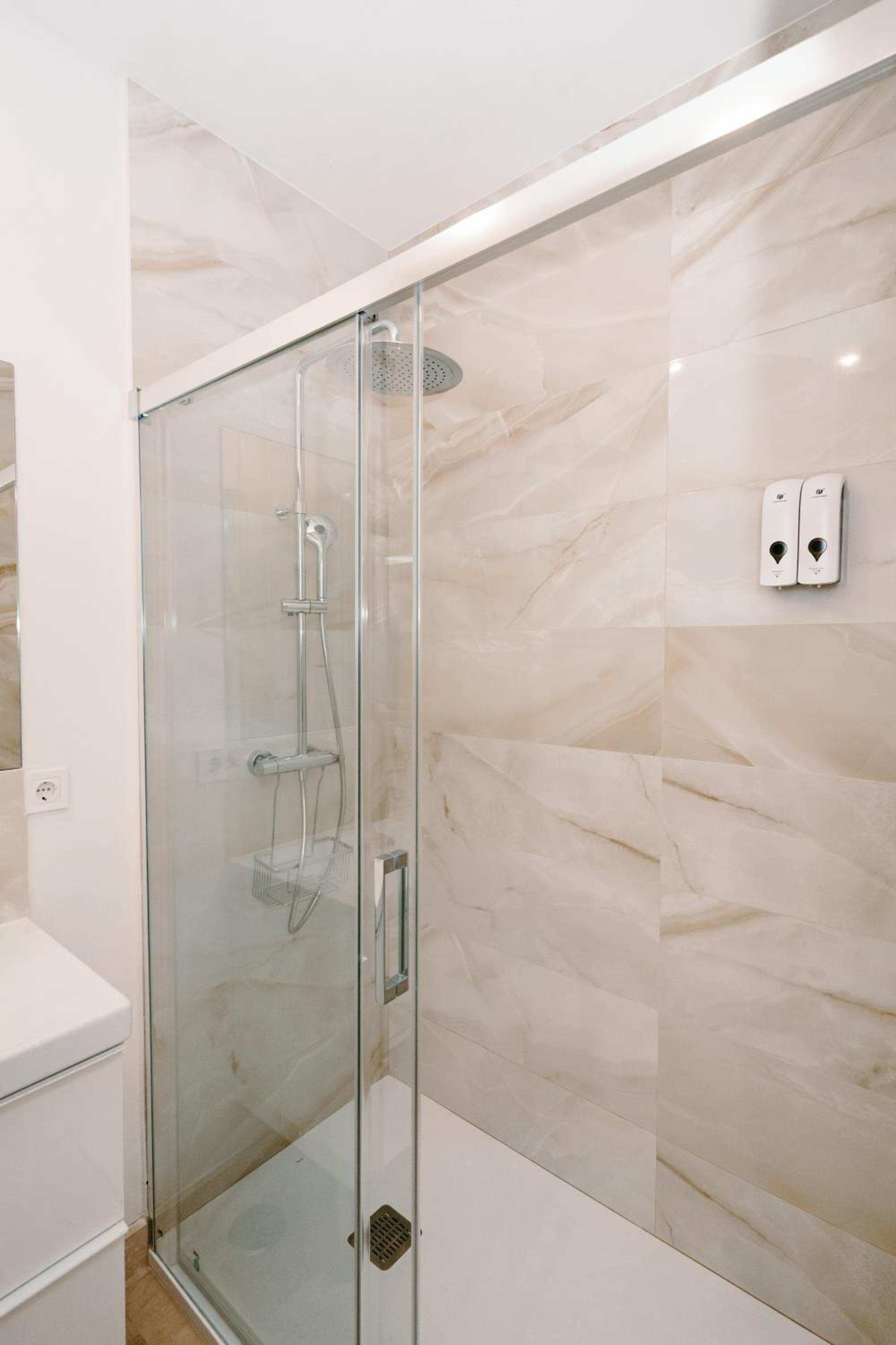 Malaga Sunshine Rentals - NEW PICASSO PLAZA -