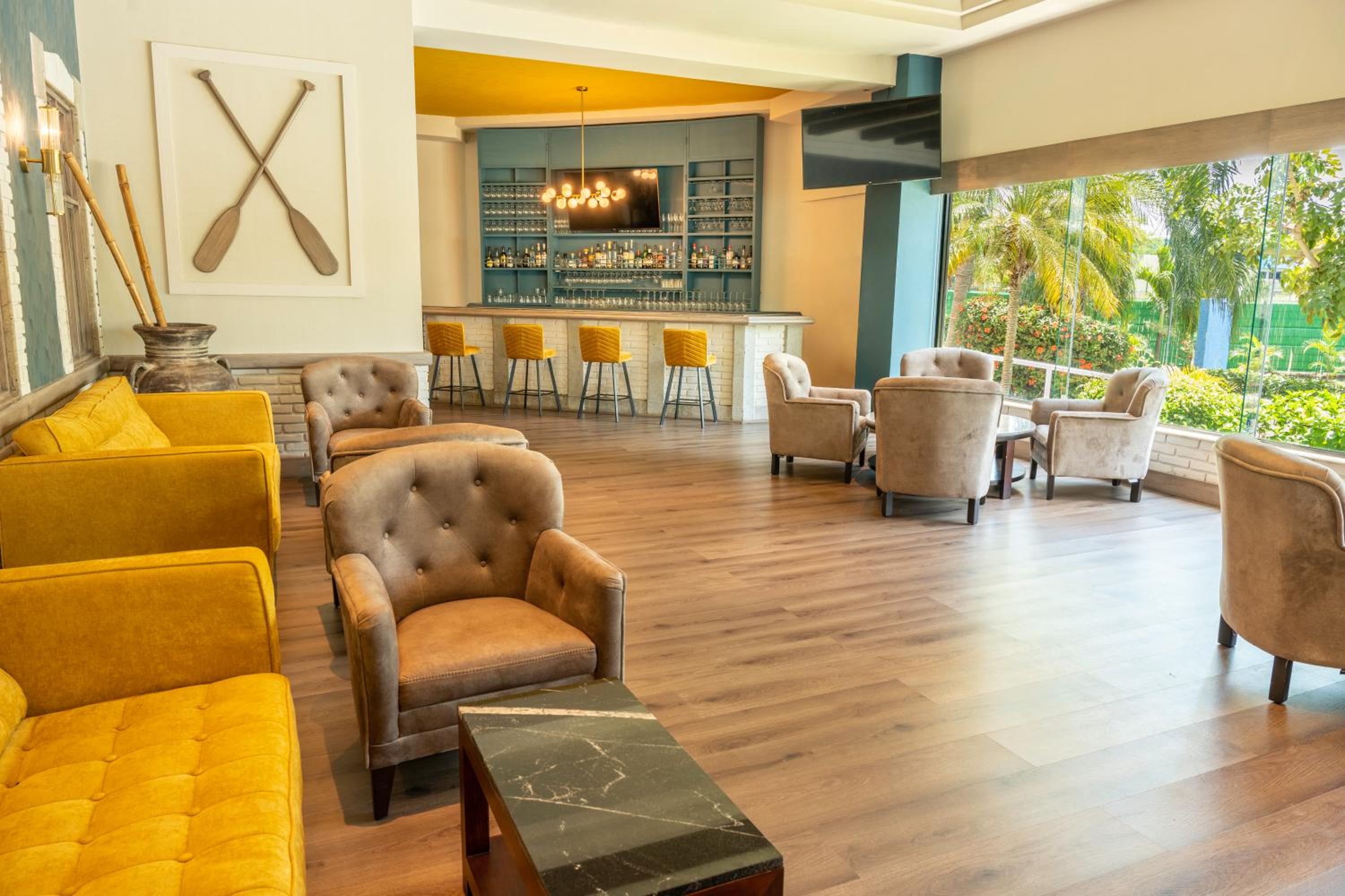 Tampico Vacations - Fiesta Inn Tampico - Property Image 24