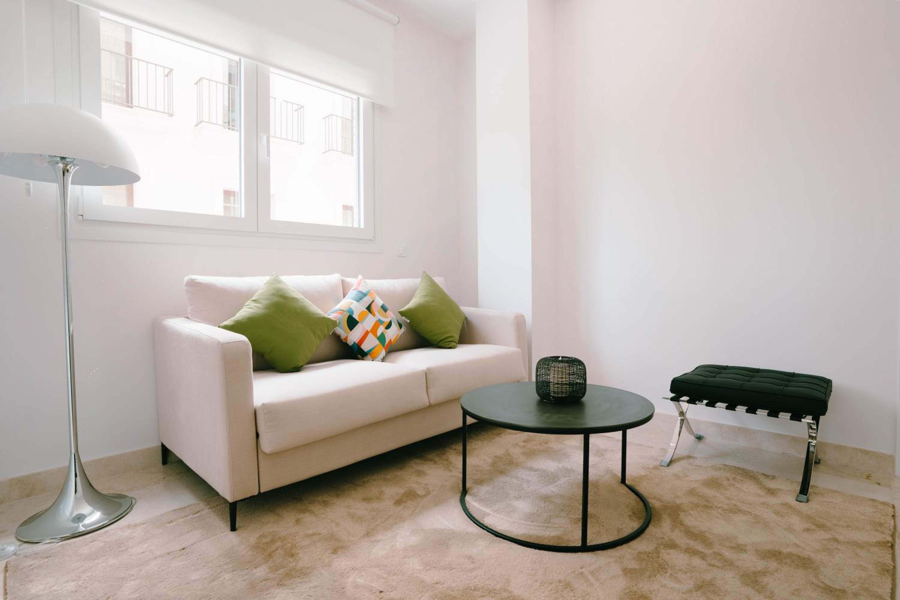 Malaga Sunshine Rentals - NEW PICASSO PLAZA -