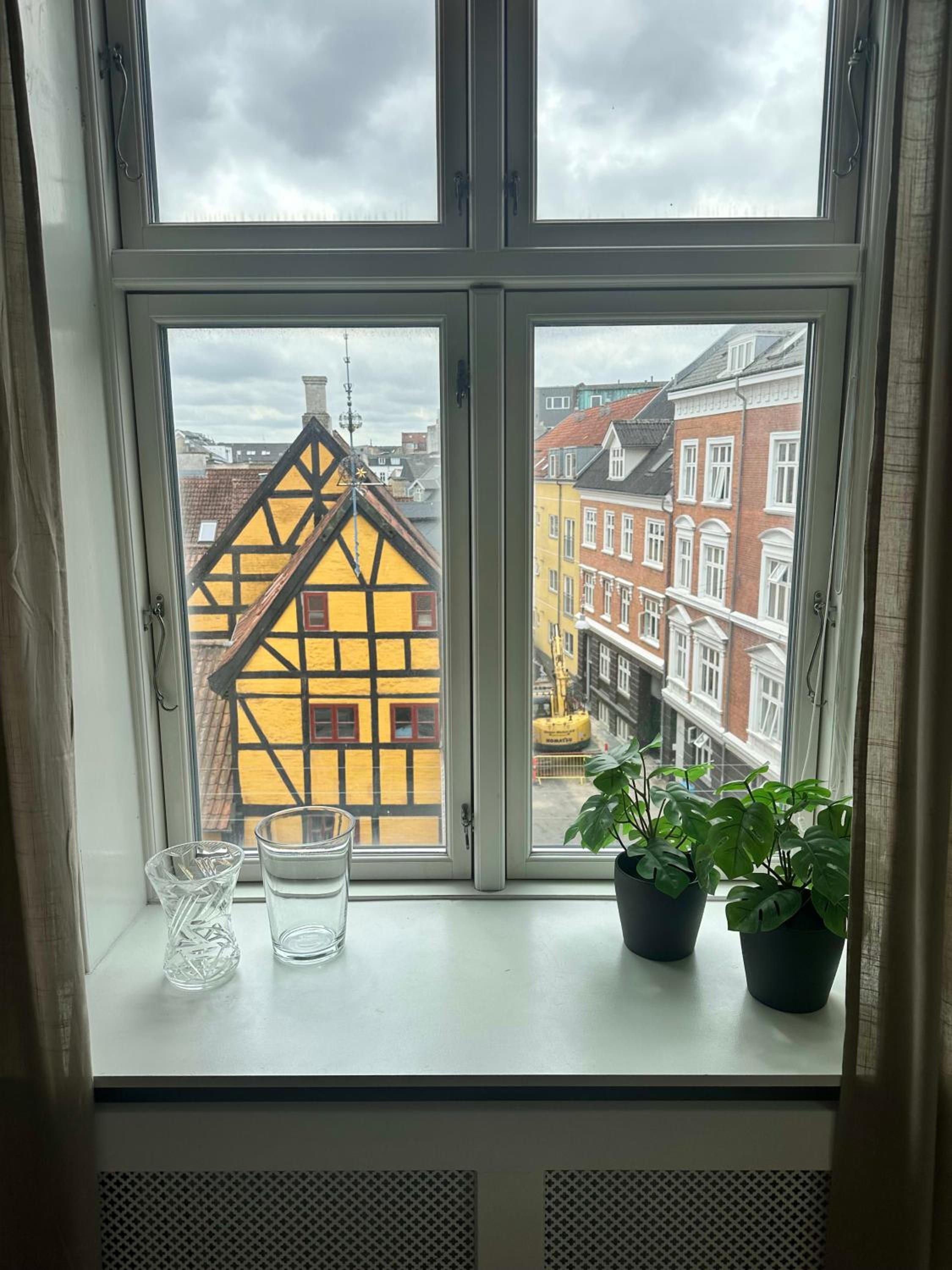 Boutique-Aalborg-Free parking - Citycenter