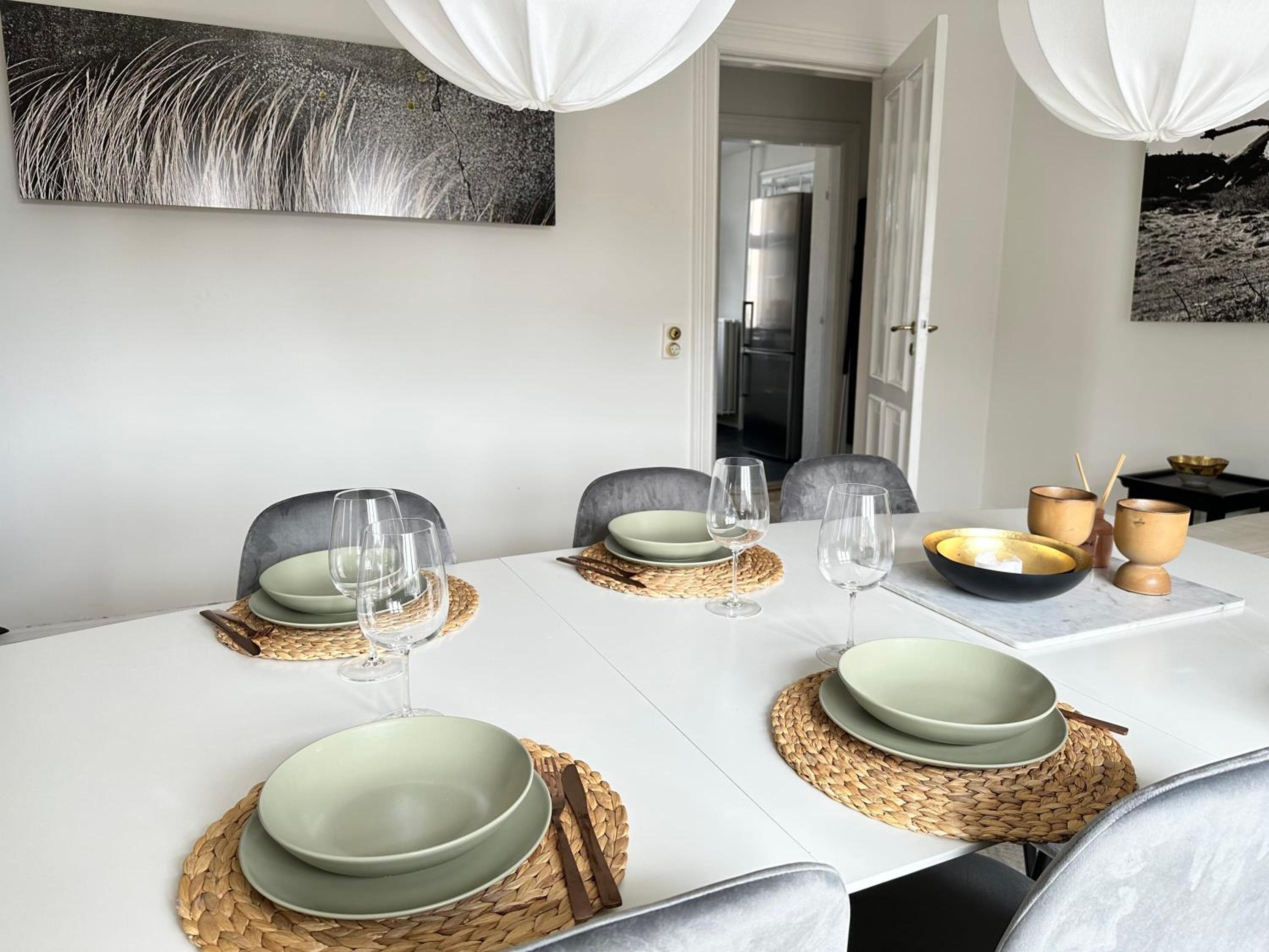 Boutique-Aalborg-Free parking - Citycenter