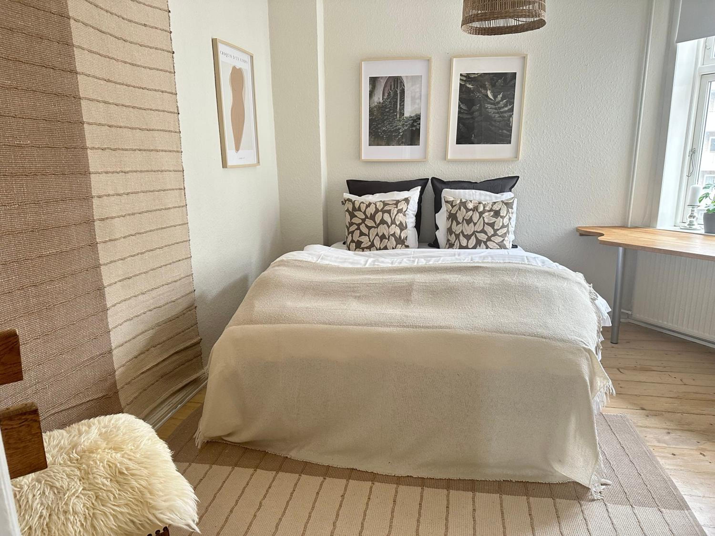 Boutique-Aalborg-Free parking - Citycenter