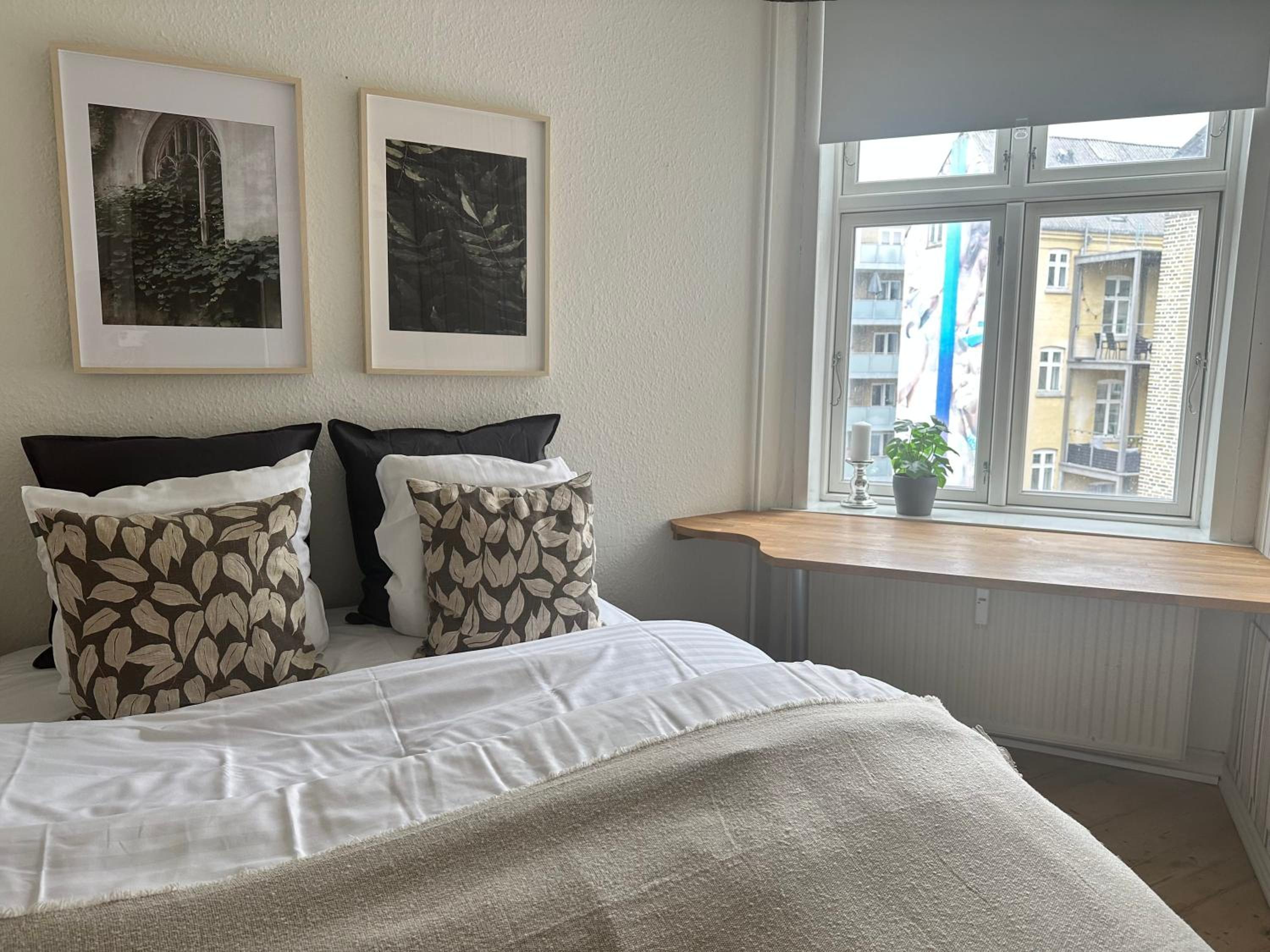 Boutique-Aalborg-Free parking - Citycenter