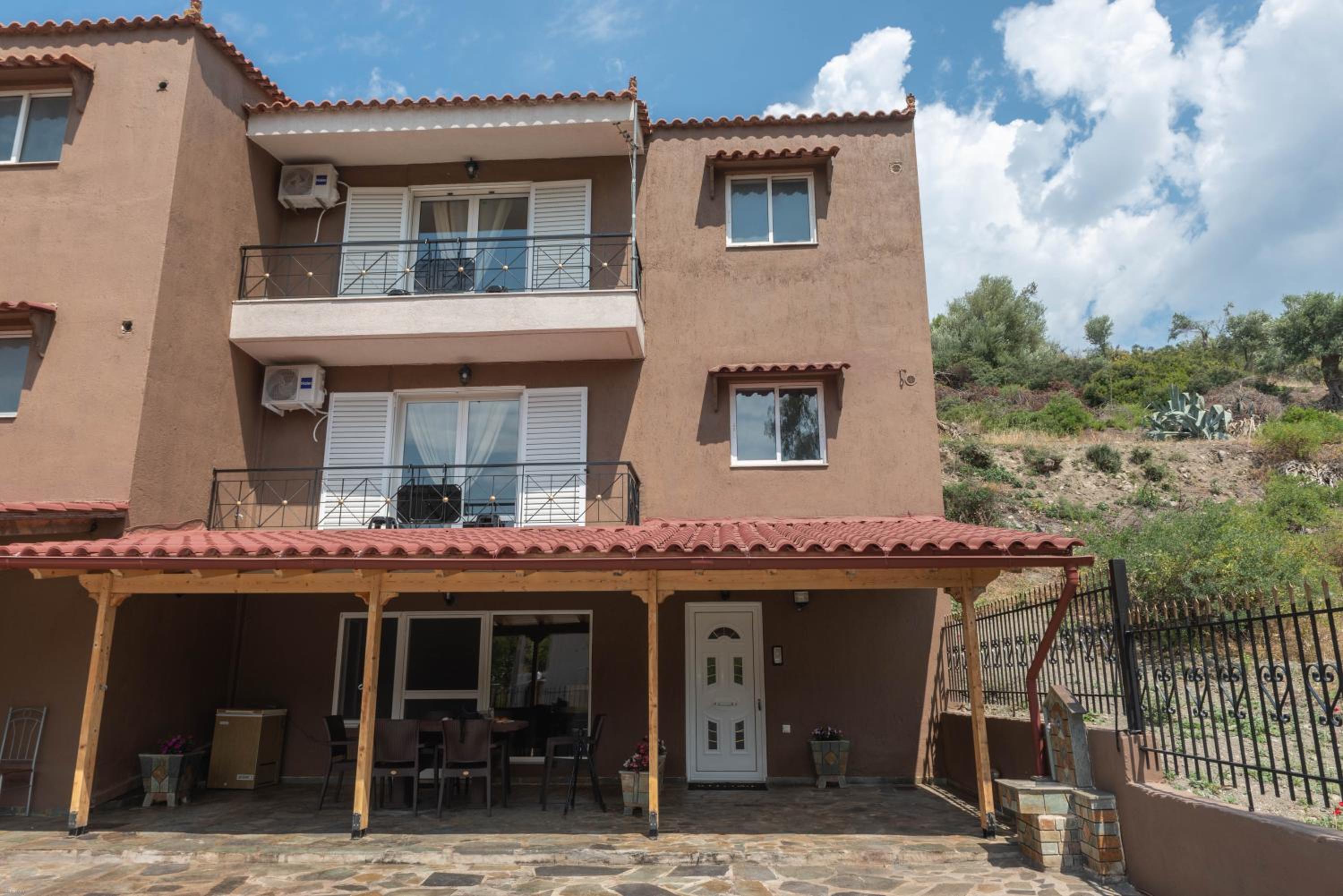 SANEL APARTMENTS