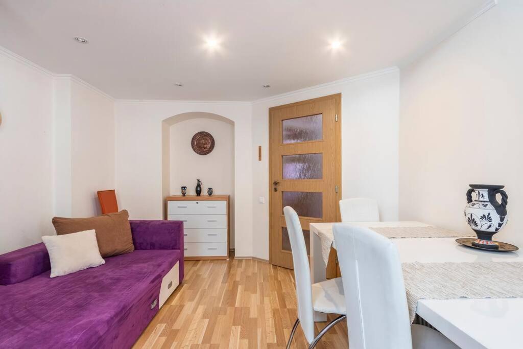 Apartment on Masaryka 39 view 5