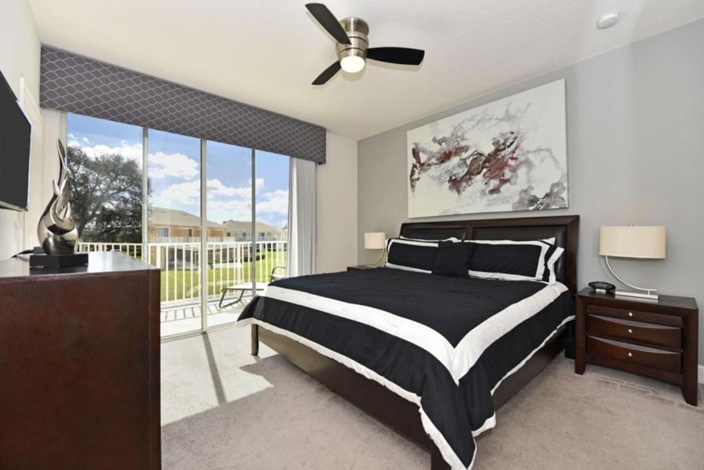 Beautiful 3-Bed Villa 10 Minutes From Disney-17440 Serenity Resort
