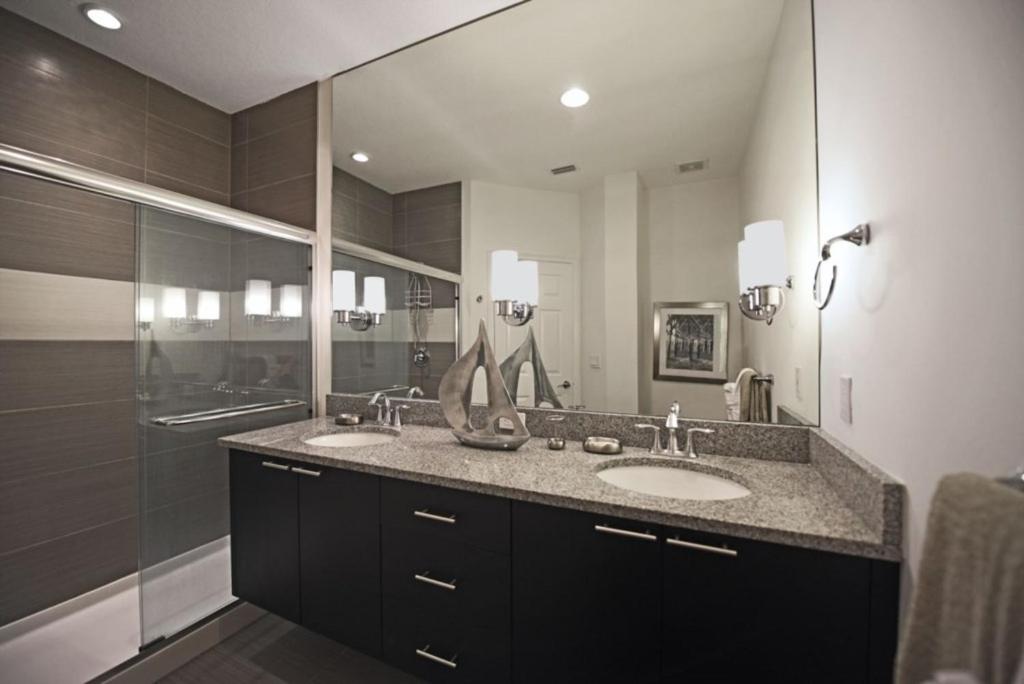 Beautiful 3-Bed Villa 10 Minutes From Disney-17440 Serenity Resort