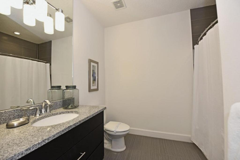 Beautiful 3-Bed Villa 10 Minutes From Disney-17440 Serenity Resort
