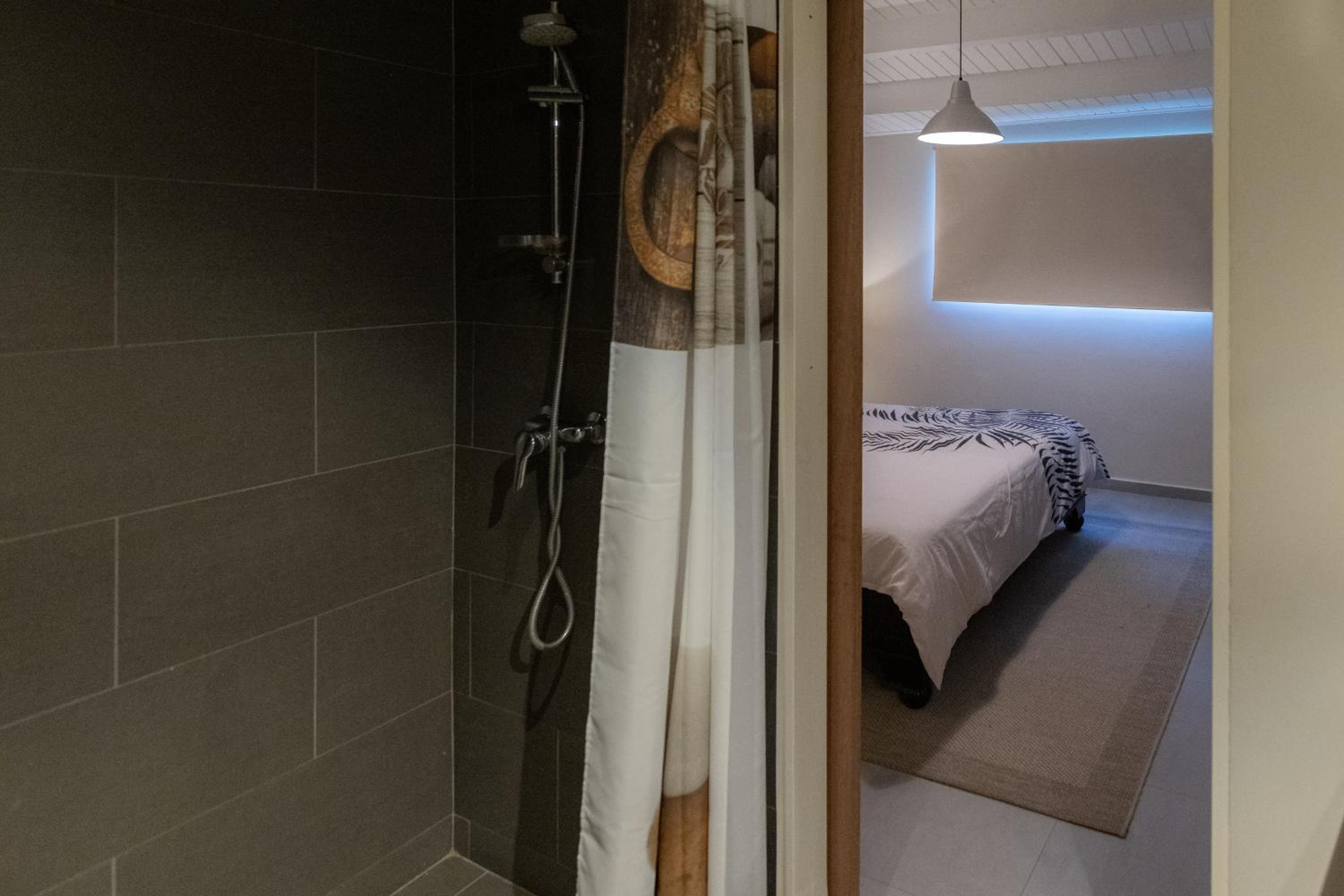 CASA Arte- Exclusive apartment with internet and pool