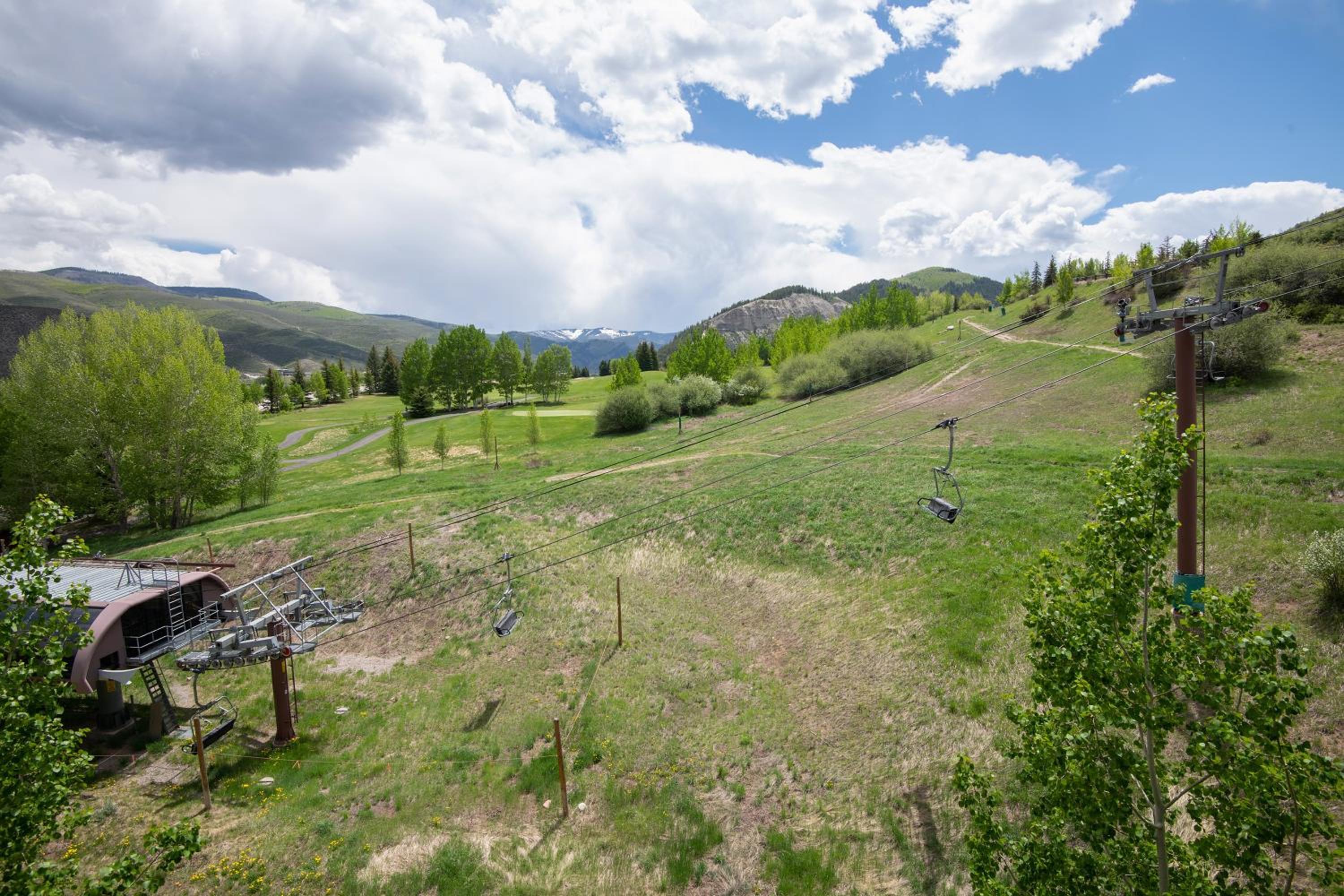 Beaver Creek Landing B402 condo view 3