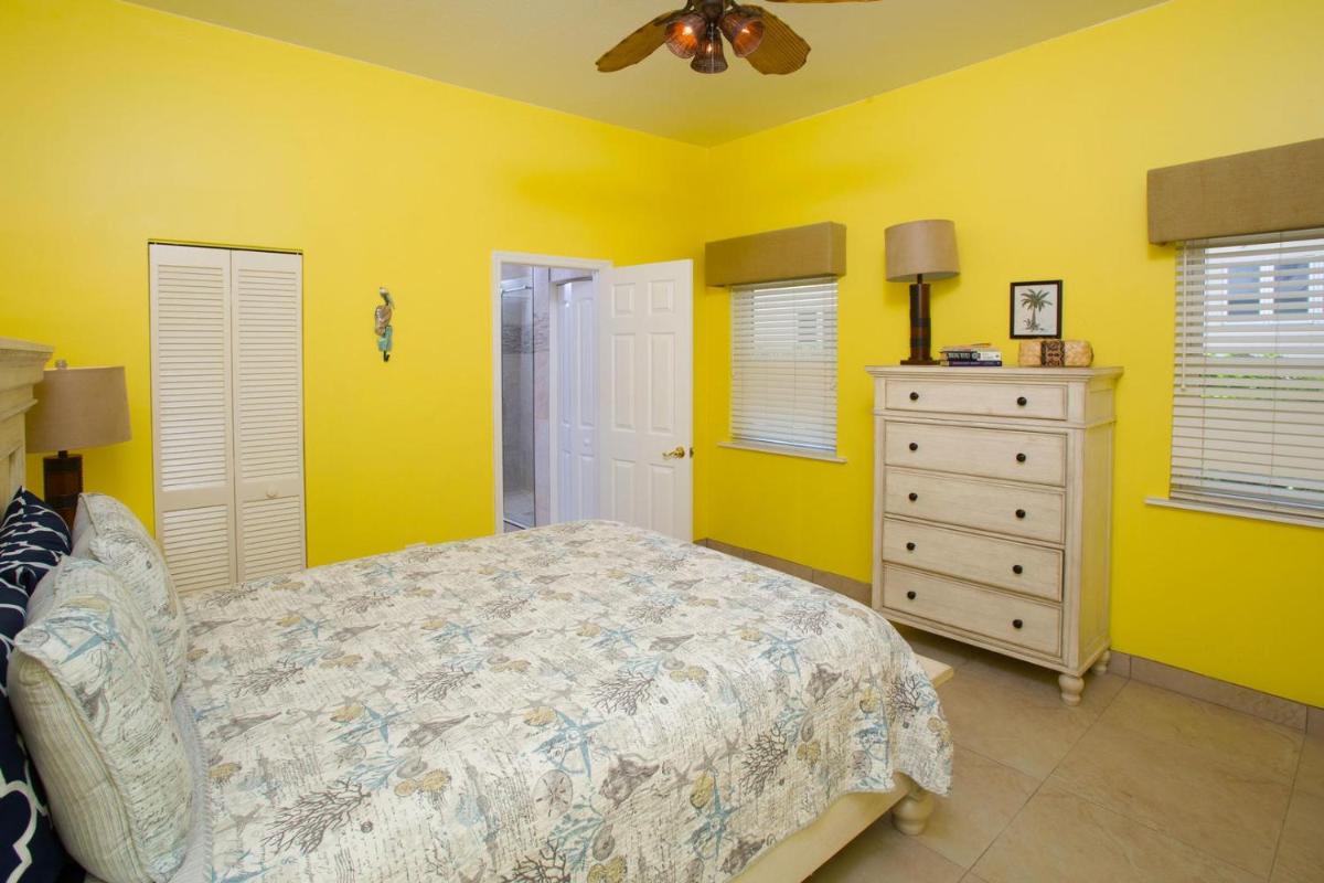 Coconut Beach by Grand Cayman Villas & Condos