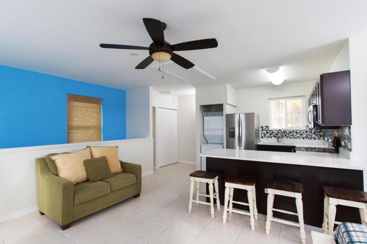 Coconut Beach by Grand Cayman Villas & Condos