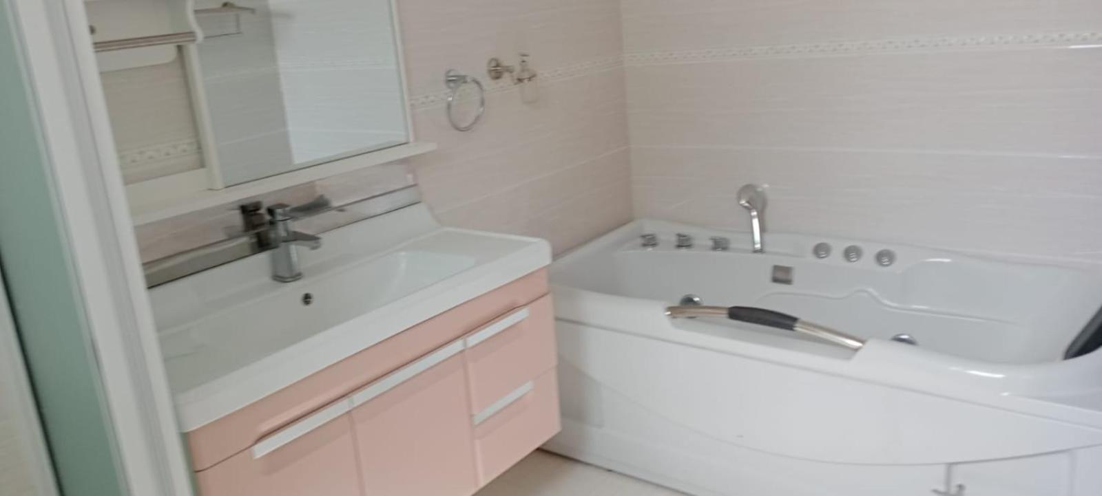 Westlands Furnished Apartment