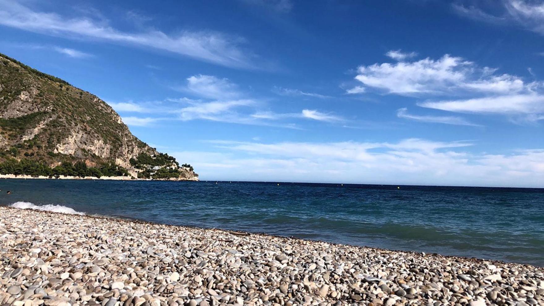 Ezevacances Studio Capuccino vue mer 5 mn plage 7 mn gare Wifi