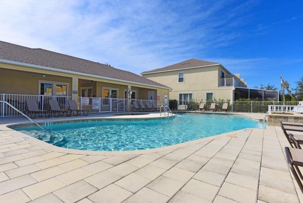 3 Bedroom Private Pool With Spa Near Disey villa