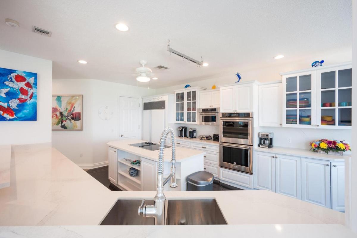 Great Bluff Estates by Grand Cayman Villas & Condos