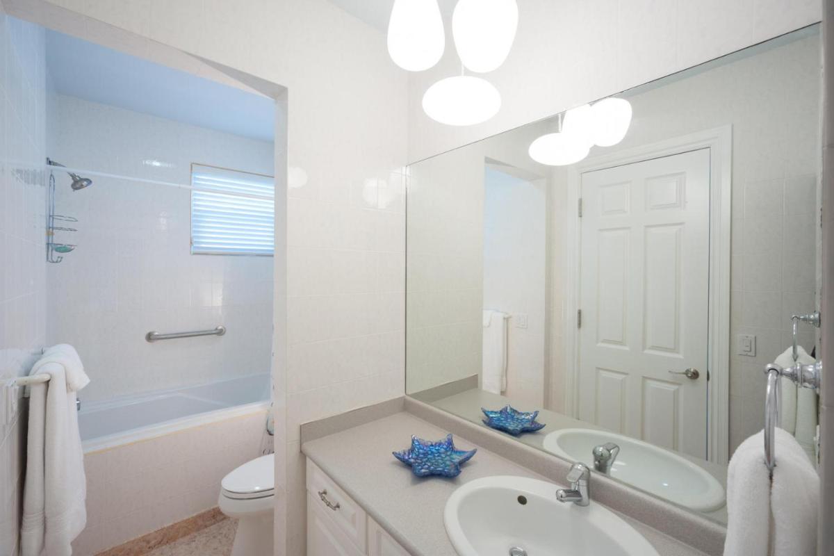 Great Bluff Estates by Grand Cayman Villas & Condos