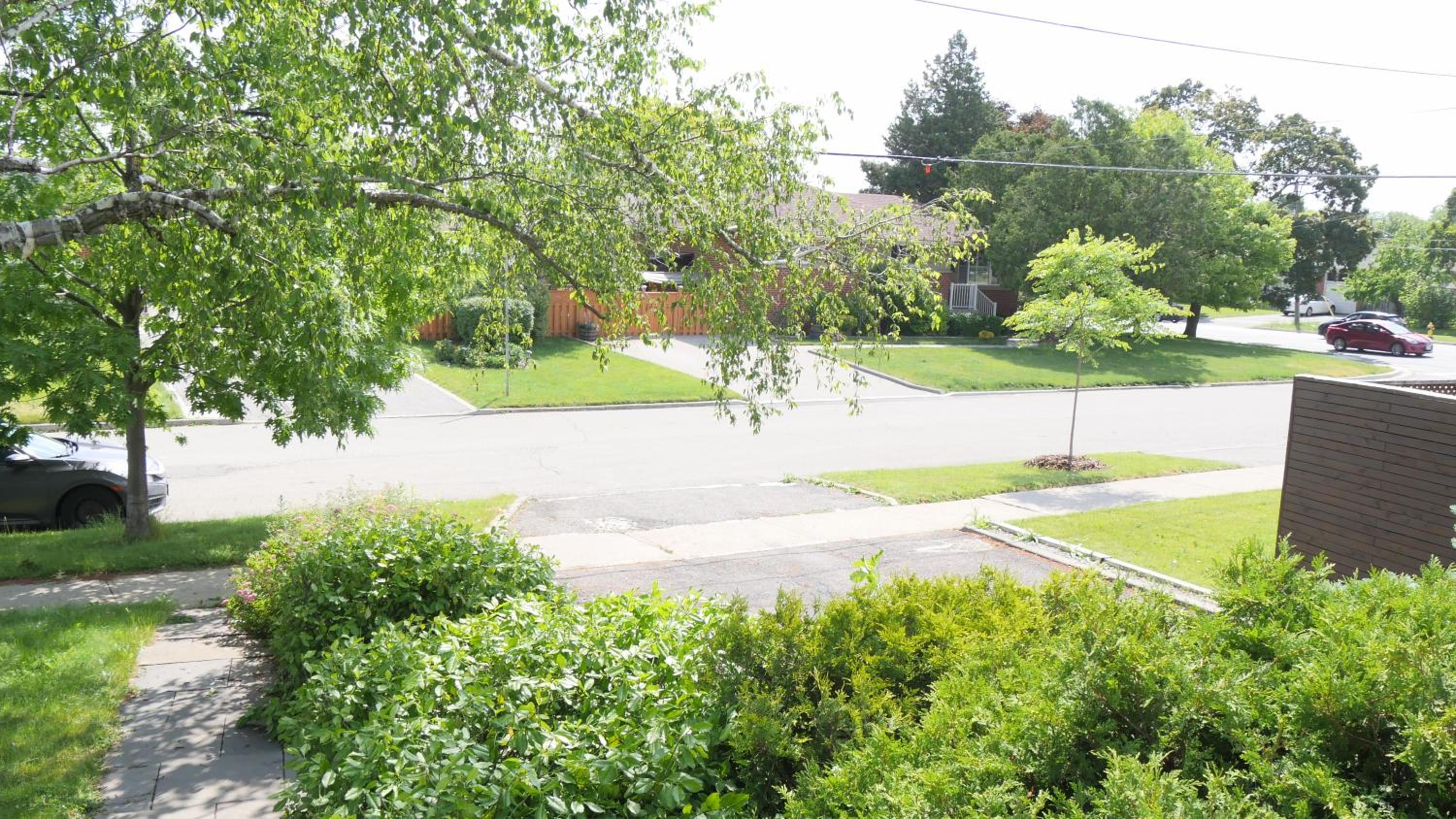 Richview Gardens Suite, 3-bdr