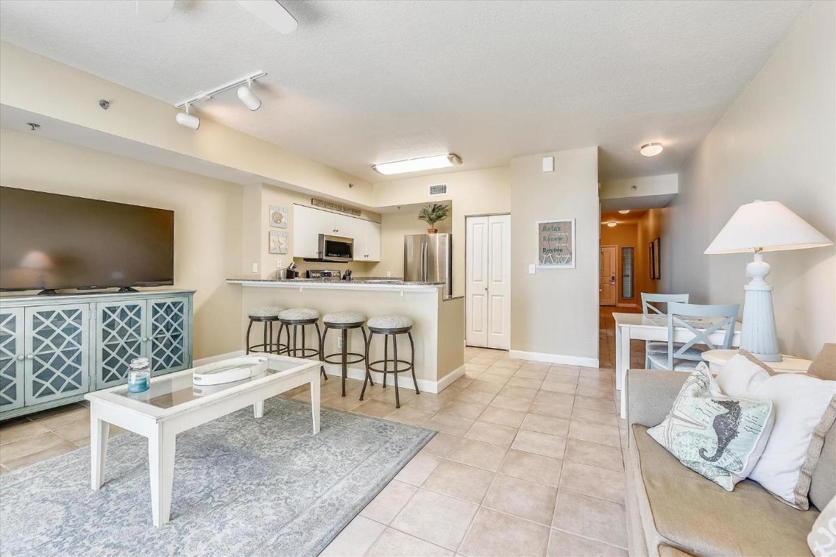 Shores of Panama 808- 1 BedroomBunk Room, Free Fun! Updated! Sleeps 6, condo view 4