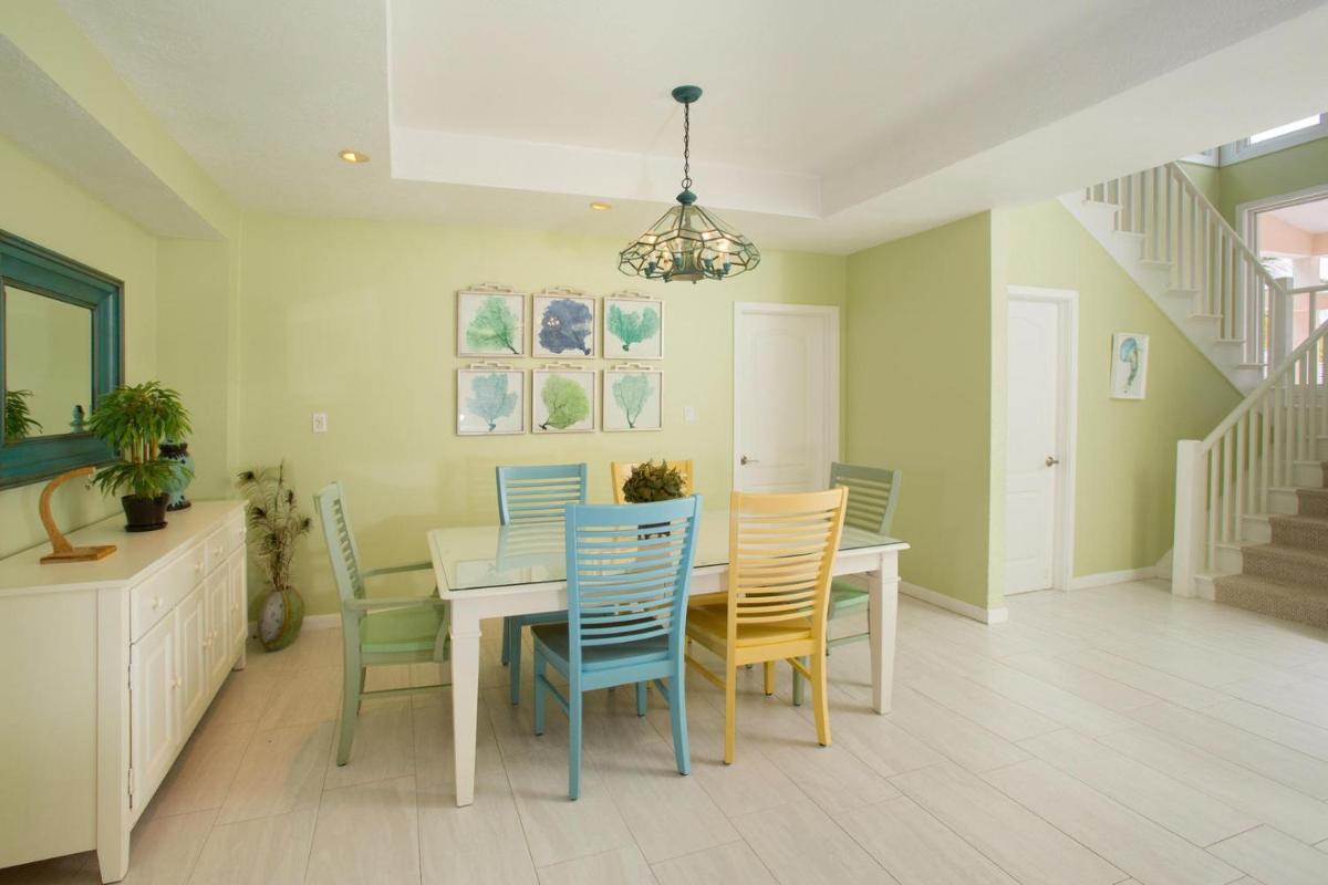 Two Rainbows by Grand Cayman Villas & Condos