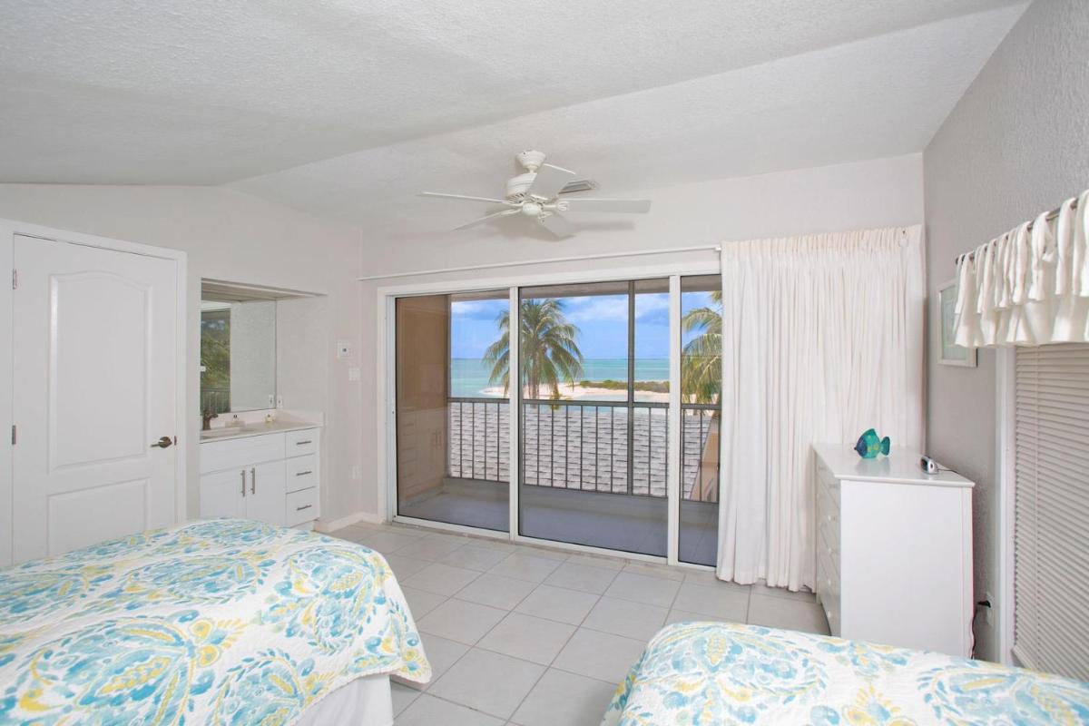 Two Rainbows by Grand Cayman Villas & Condos