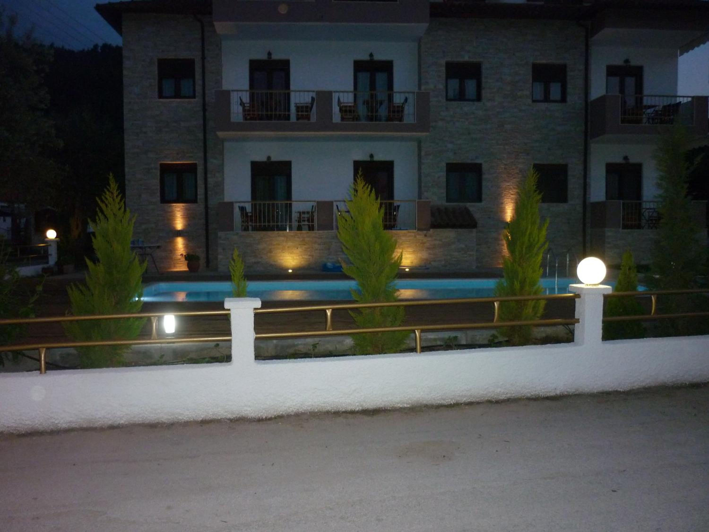 Hotel Apartment & Studios Haido - Image 1