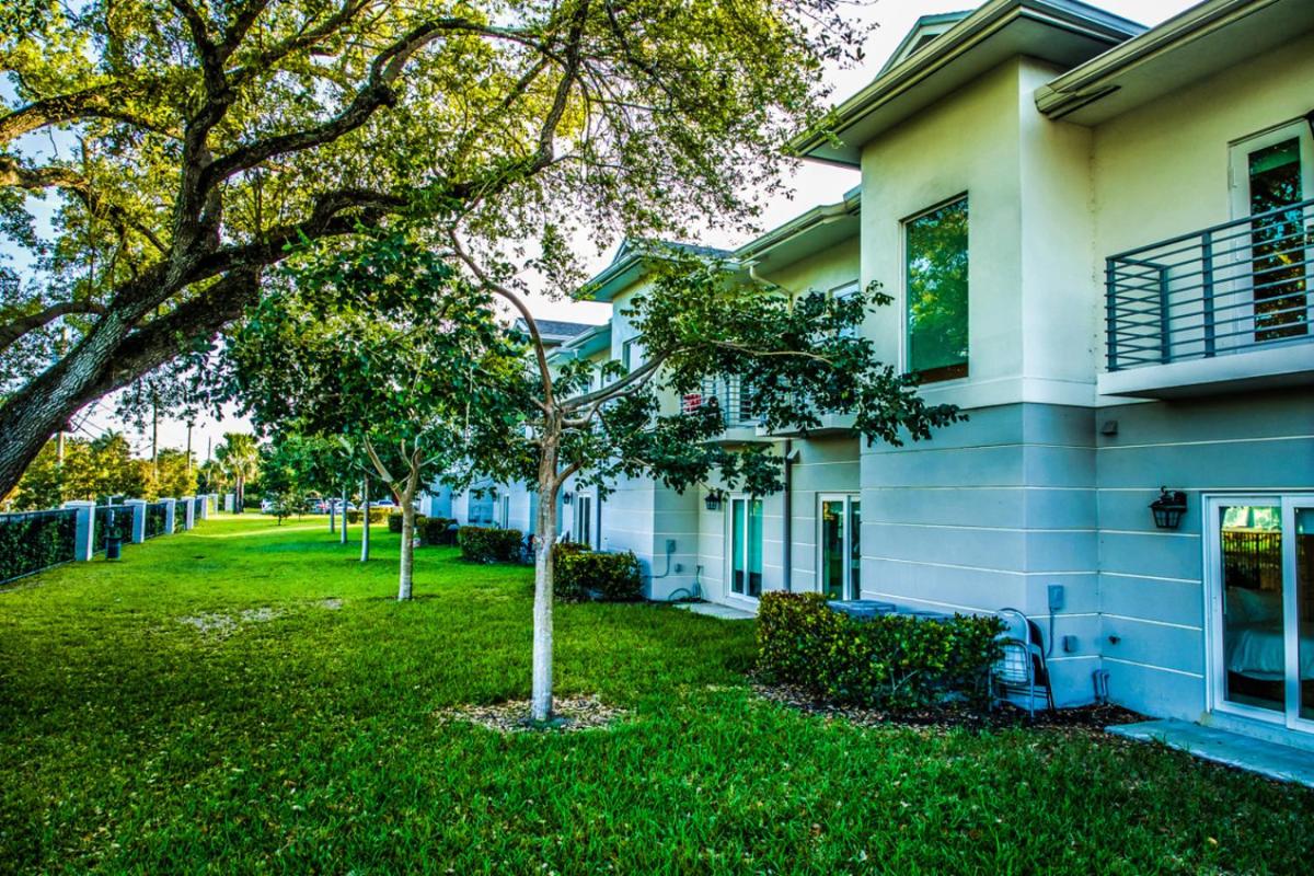 Lavender at Aviara Lake Worth view 3