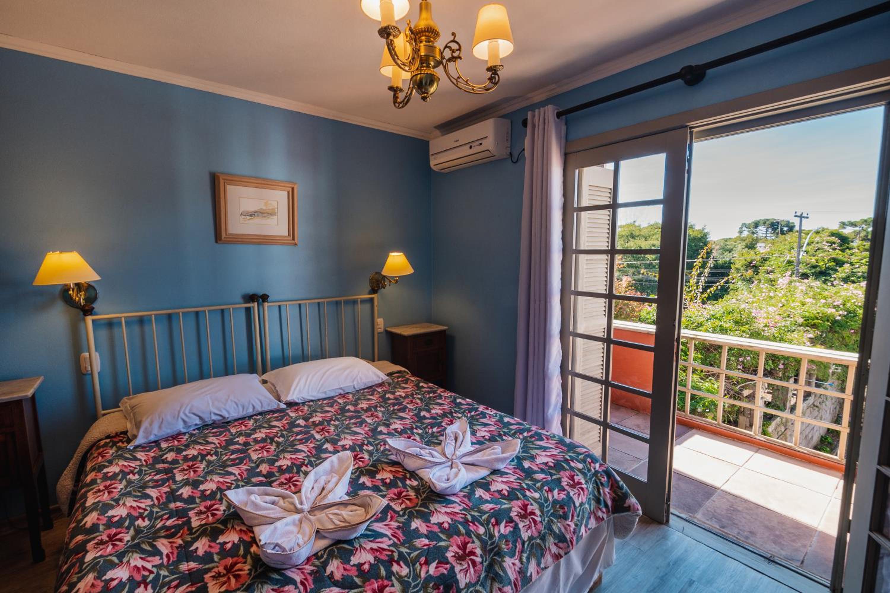 Golden Hills Vila Suzana