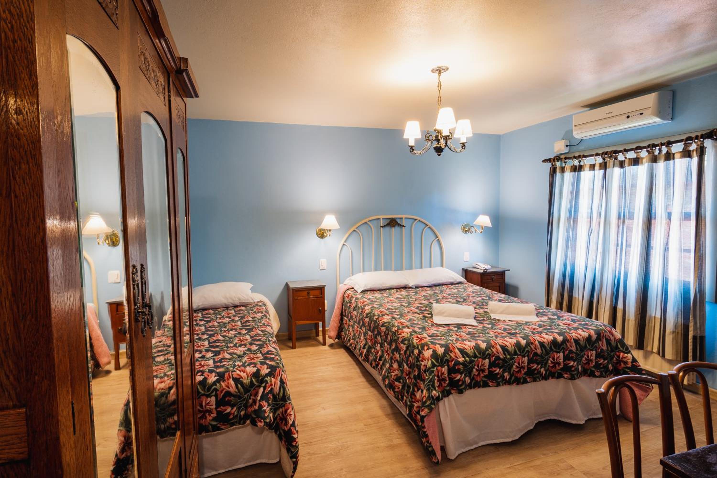 Golden Hills Vila Suzana
