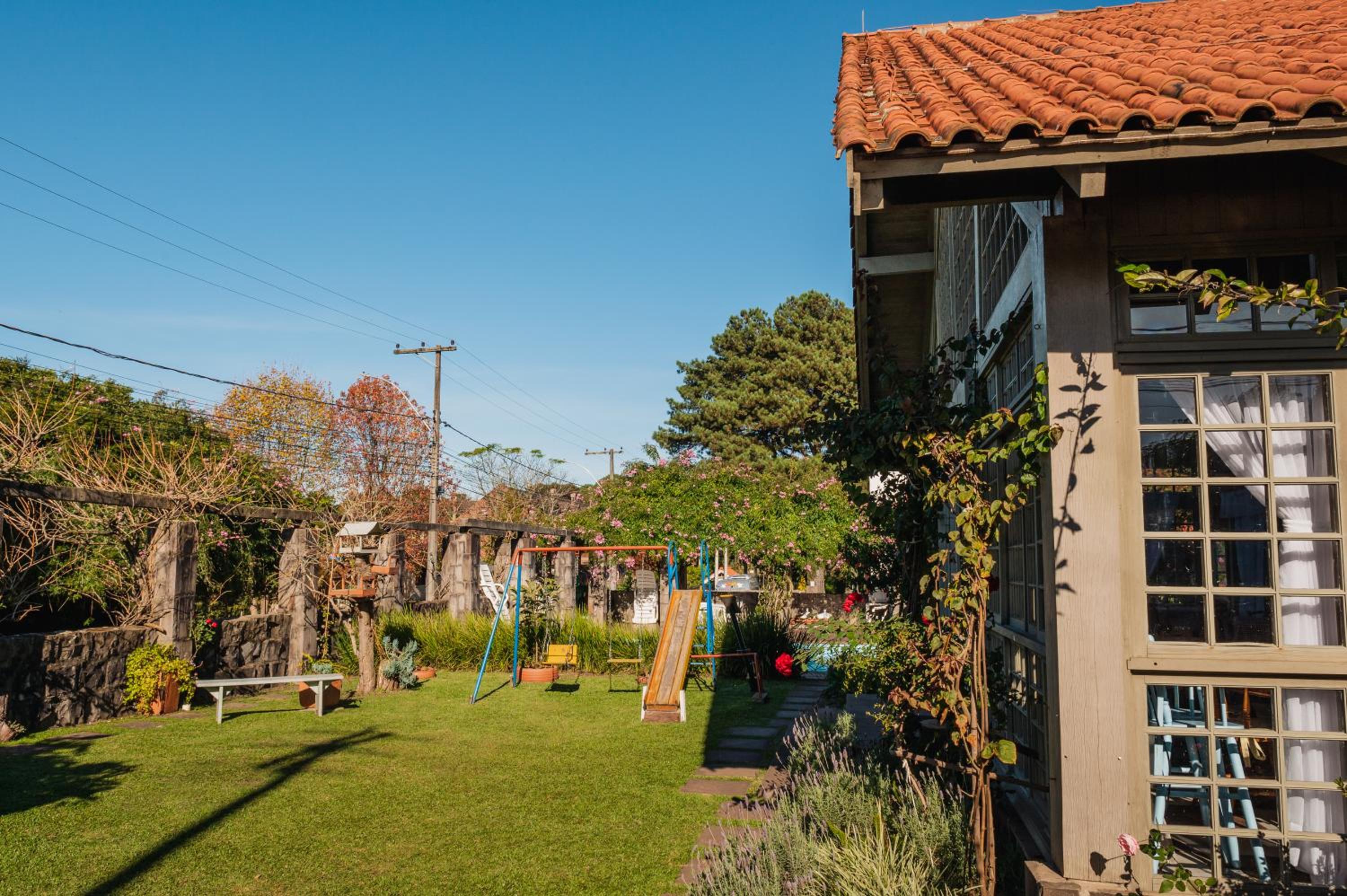 Golden Hills Vila Suzana