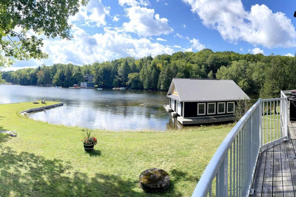 Lake Muskoka Lakehouse - Private Beach