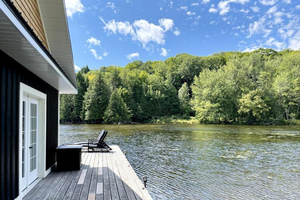 Lake Muskoka Lakehouse - Private Beach