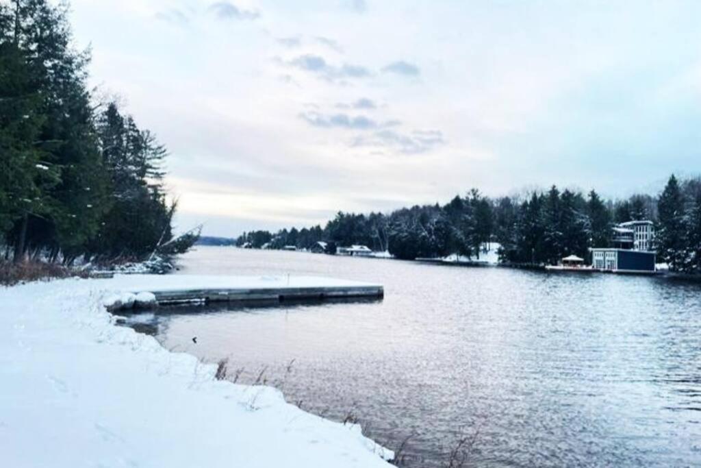 Lake Muskoka Lakehouse - Private Beach