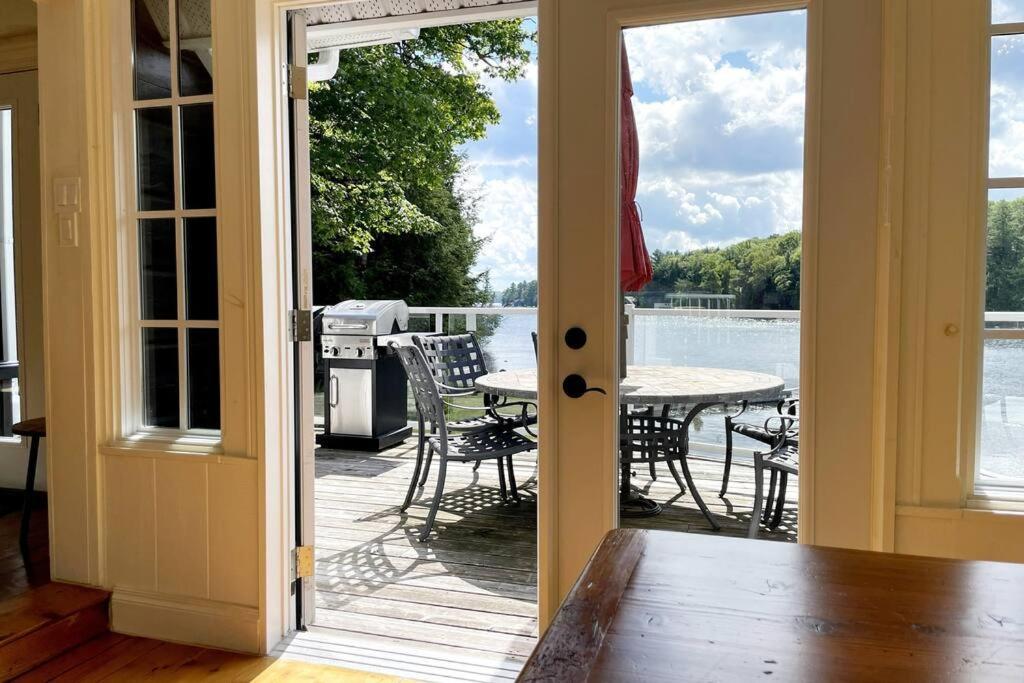Lake Muskoka Lakehouse - Private Beach