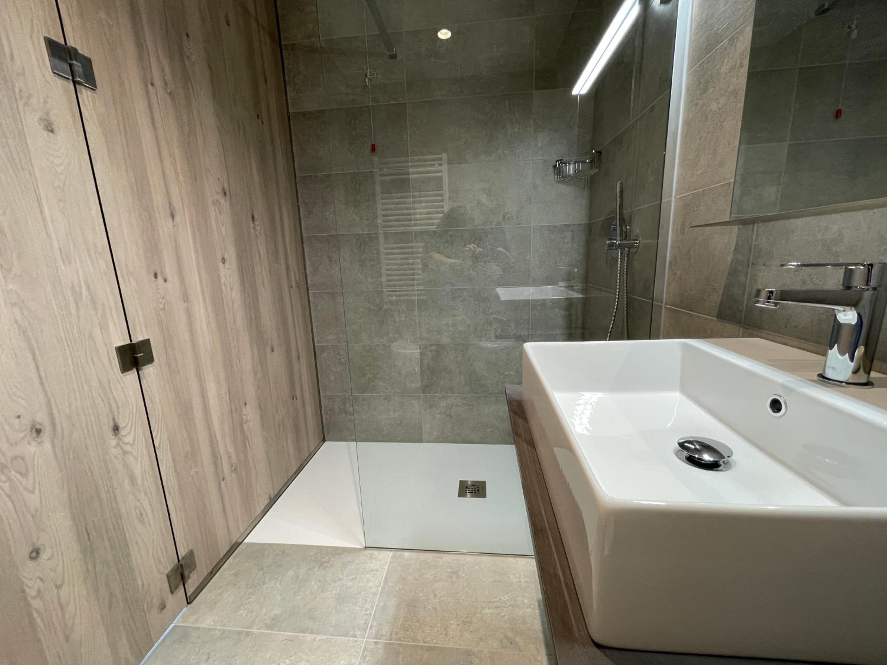 Villa San Zeno Rooms view 5