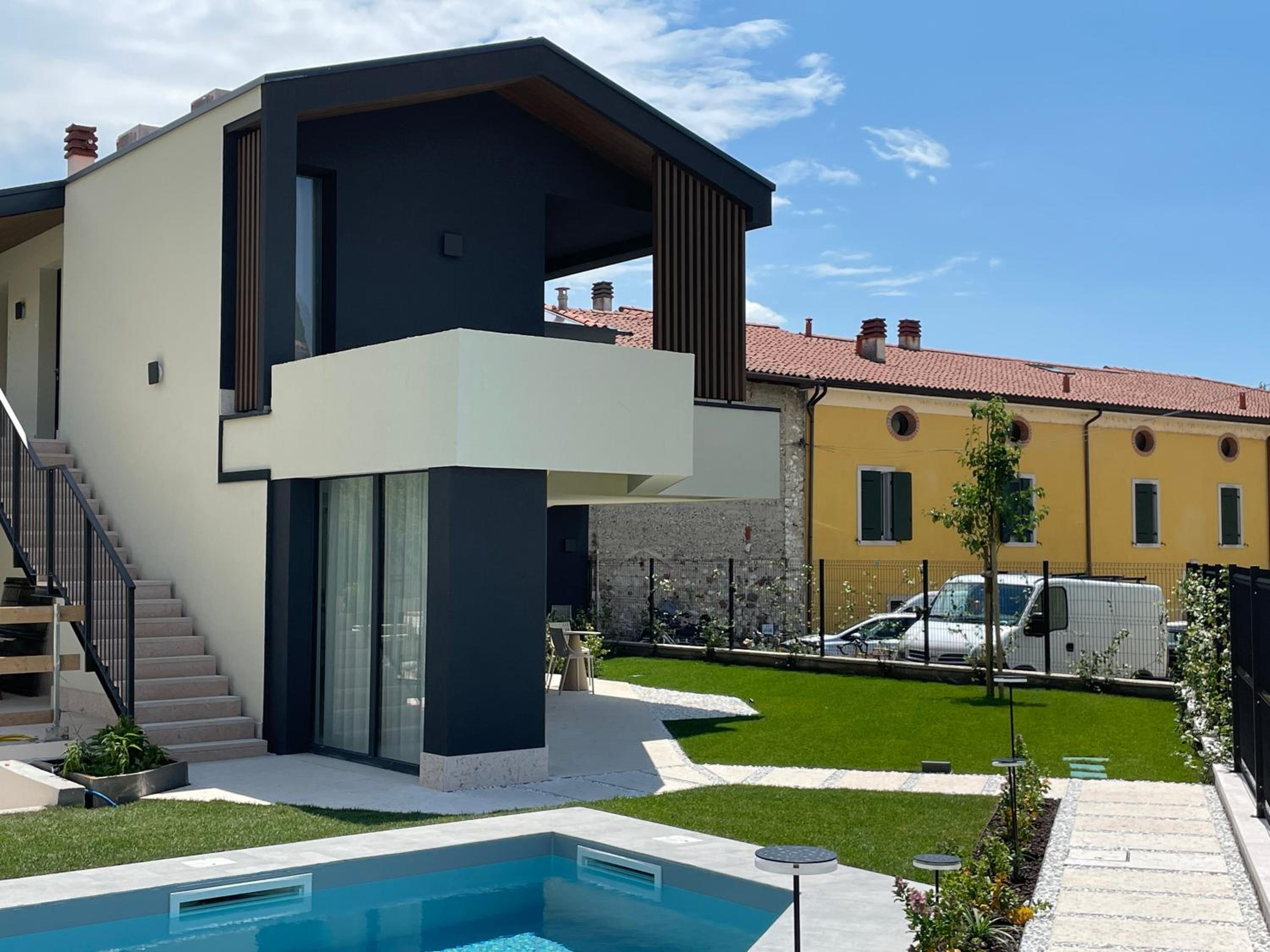 Villa San Zeno Rooms view 4