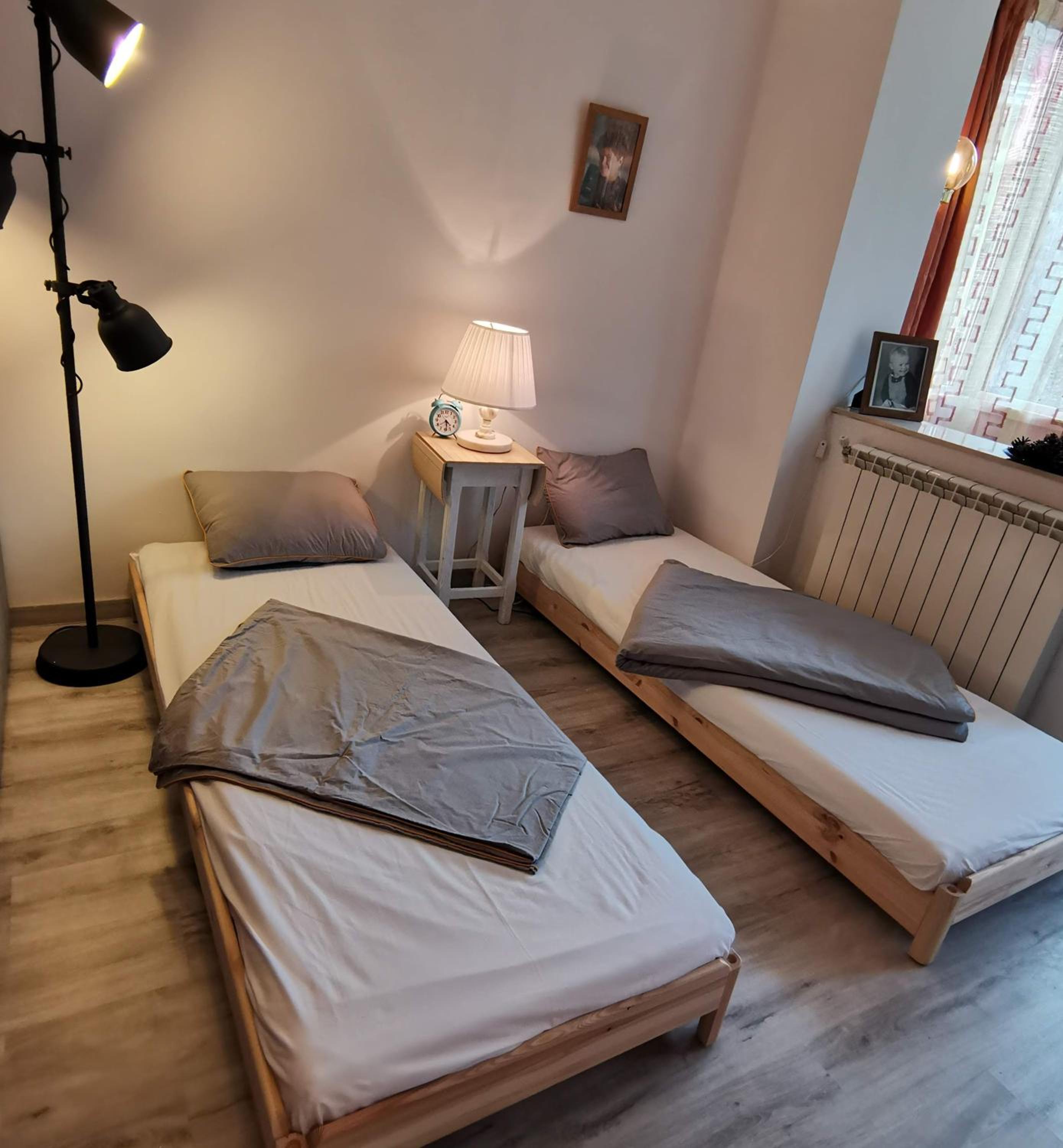 Cosy 2 rooms apartment with a view near the forest view 5